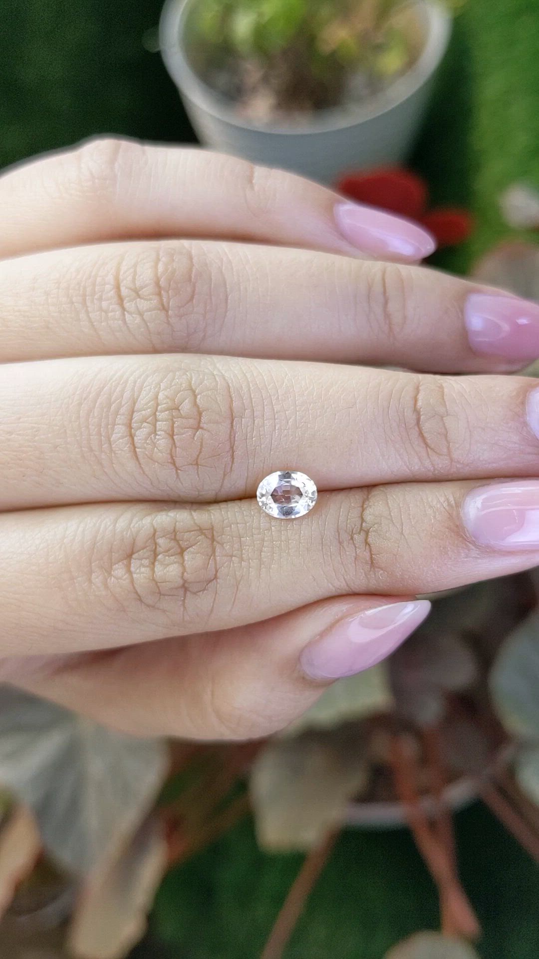 0.92 Ct. Peach Sapphire from Ceylon (Sri Lanka) Size Video