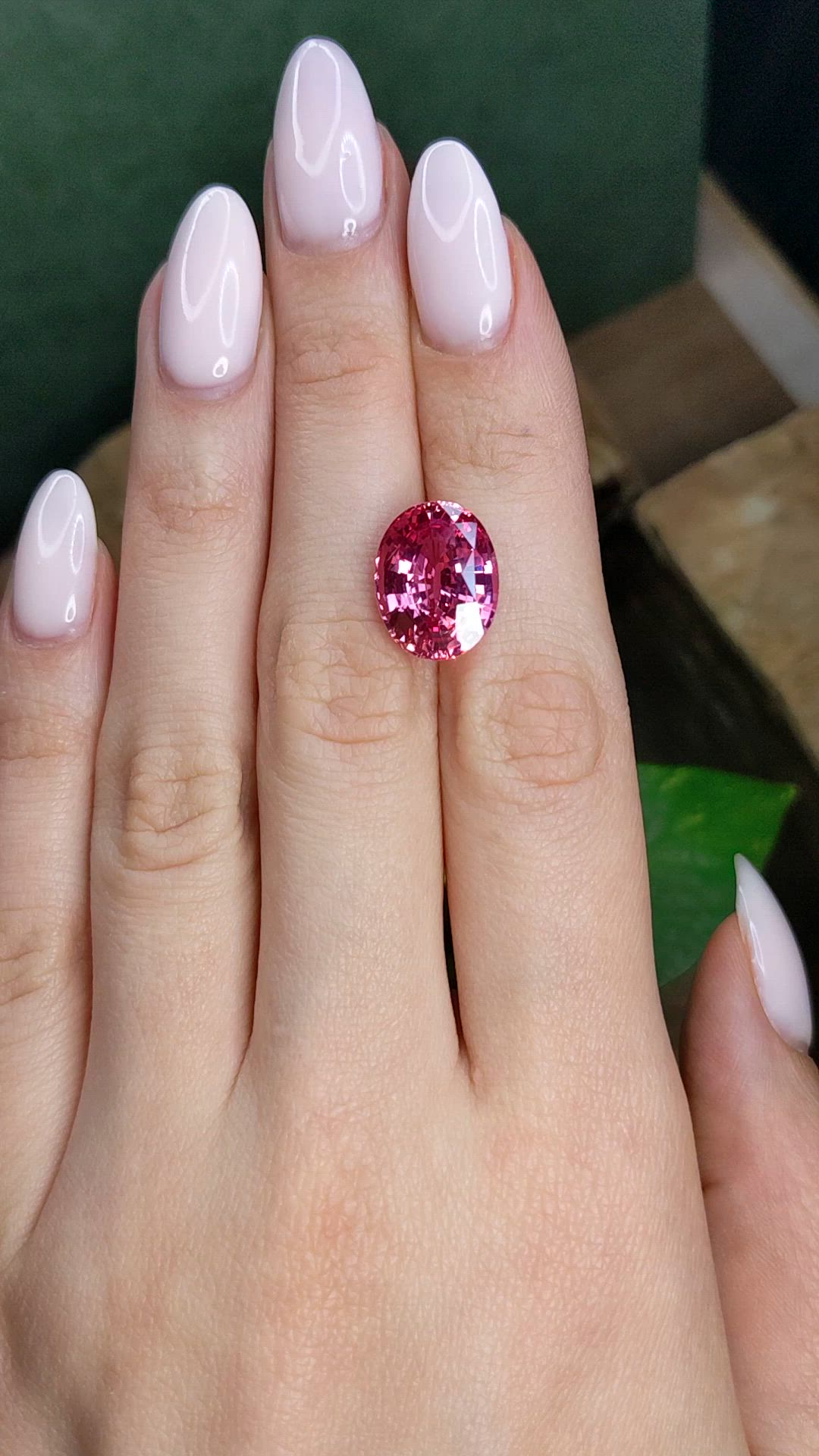 10.53 Ct. Padparadscha Sapphire from Ceylon (Sri Lanka) Size Video