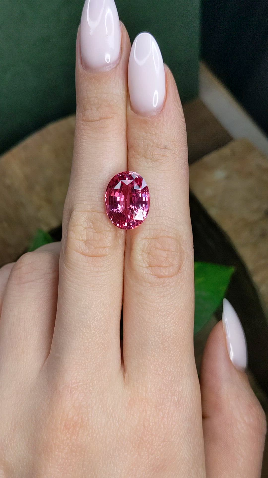 10.53 Ct. Padparadscha Sapphire from Ceylon (Sri Lanka) Size Video