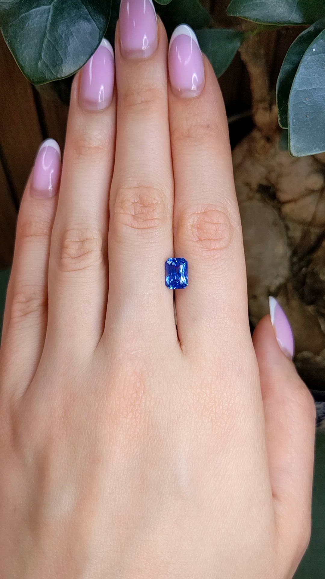 2.17 Ct. Blue Sapphire from Ceylon (Sri Lanka) Size Video