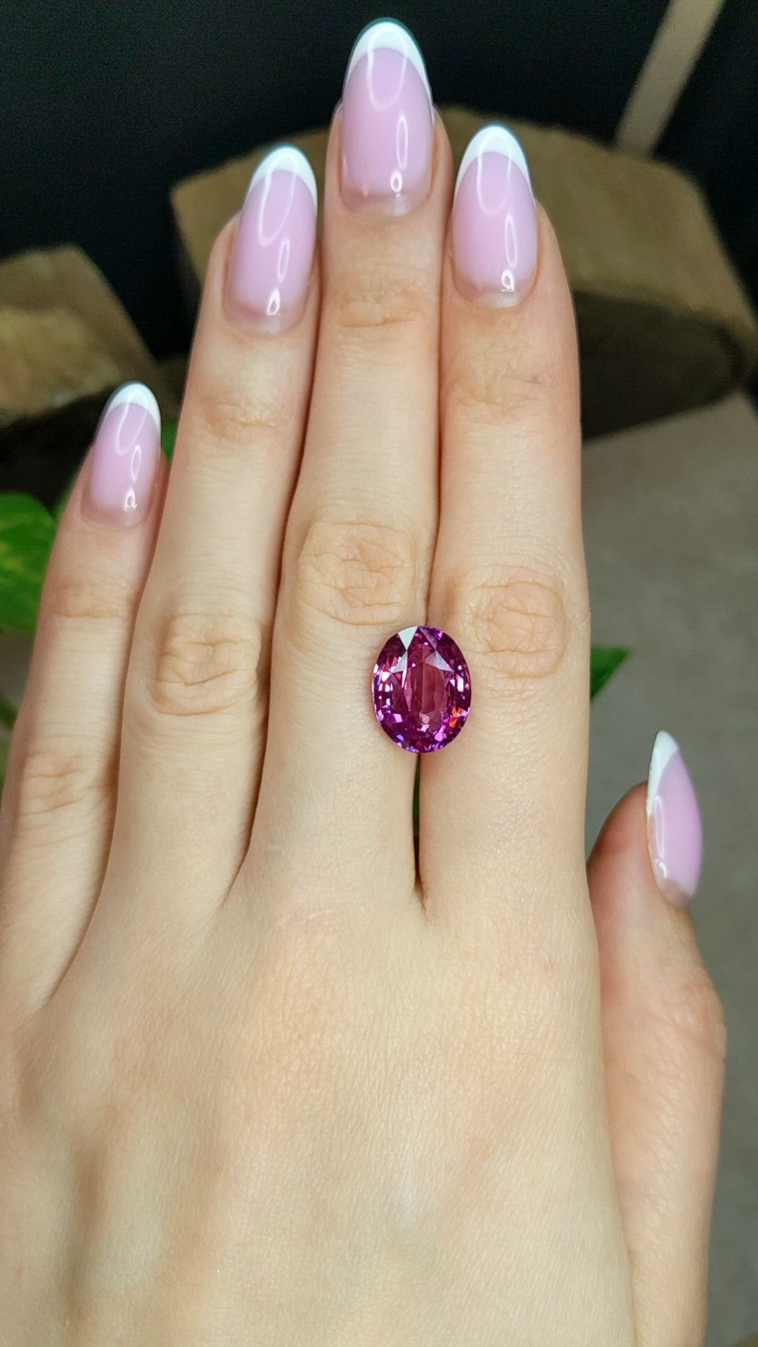 10.00 Ct. Purplish Pink Sapphire from Madagascar Size Video