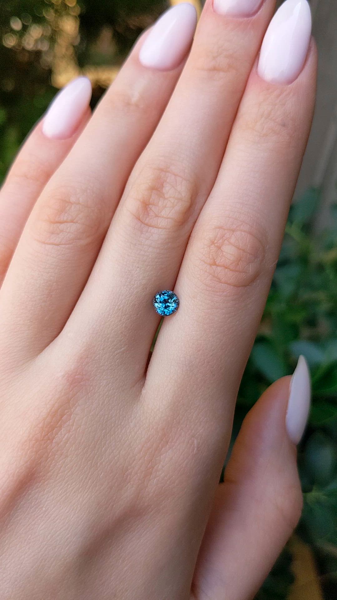 0.93 Ct. Greenish Blue Sapphire from Montana Size Video
