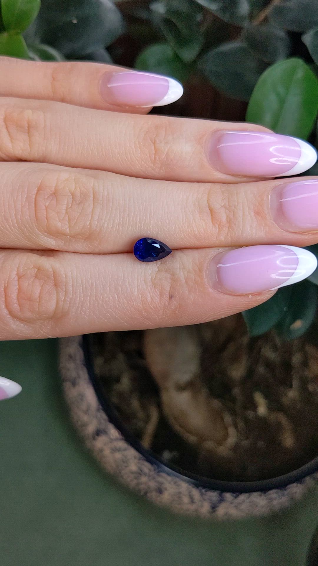 1.33 Ct. Blue Sapphire from Ceylon (Sri Lanka) Size Video