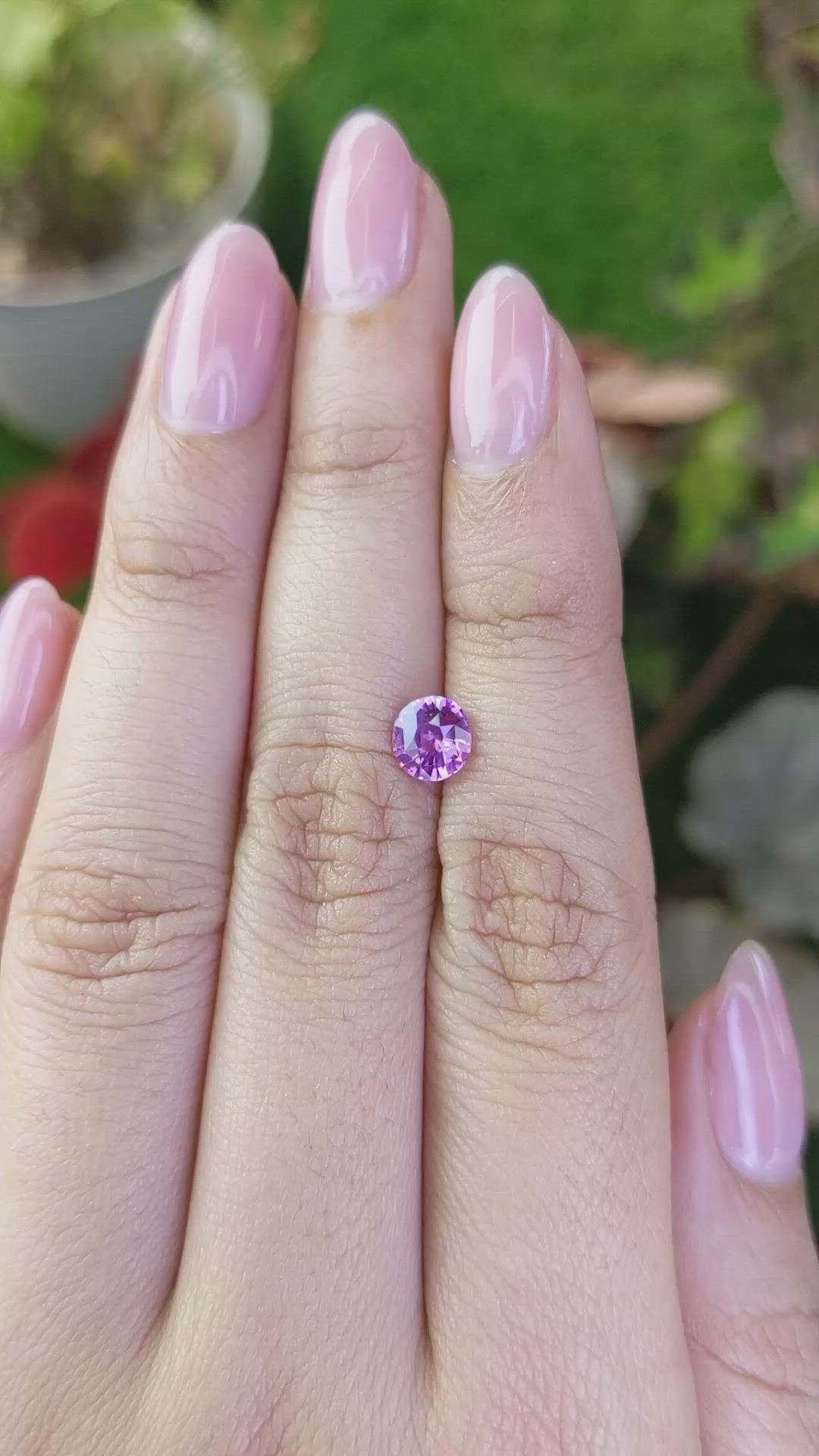 1.06 Ct. Pinkish Purple Sapphire from Ceylon (Sri Lanka) Size Video