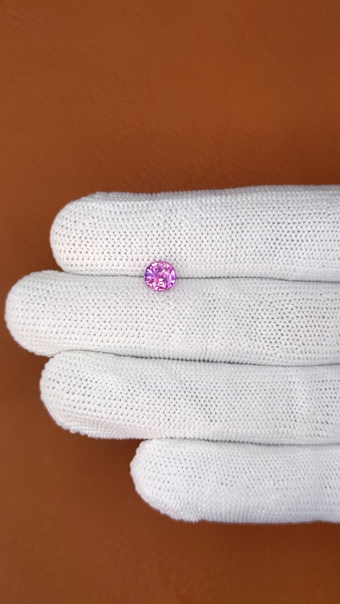1.06 Ct. Pinkish Purple Sapphire from Ceylon (Sri Lanka) Size Video
