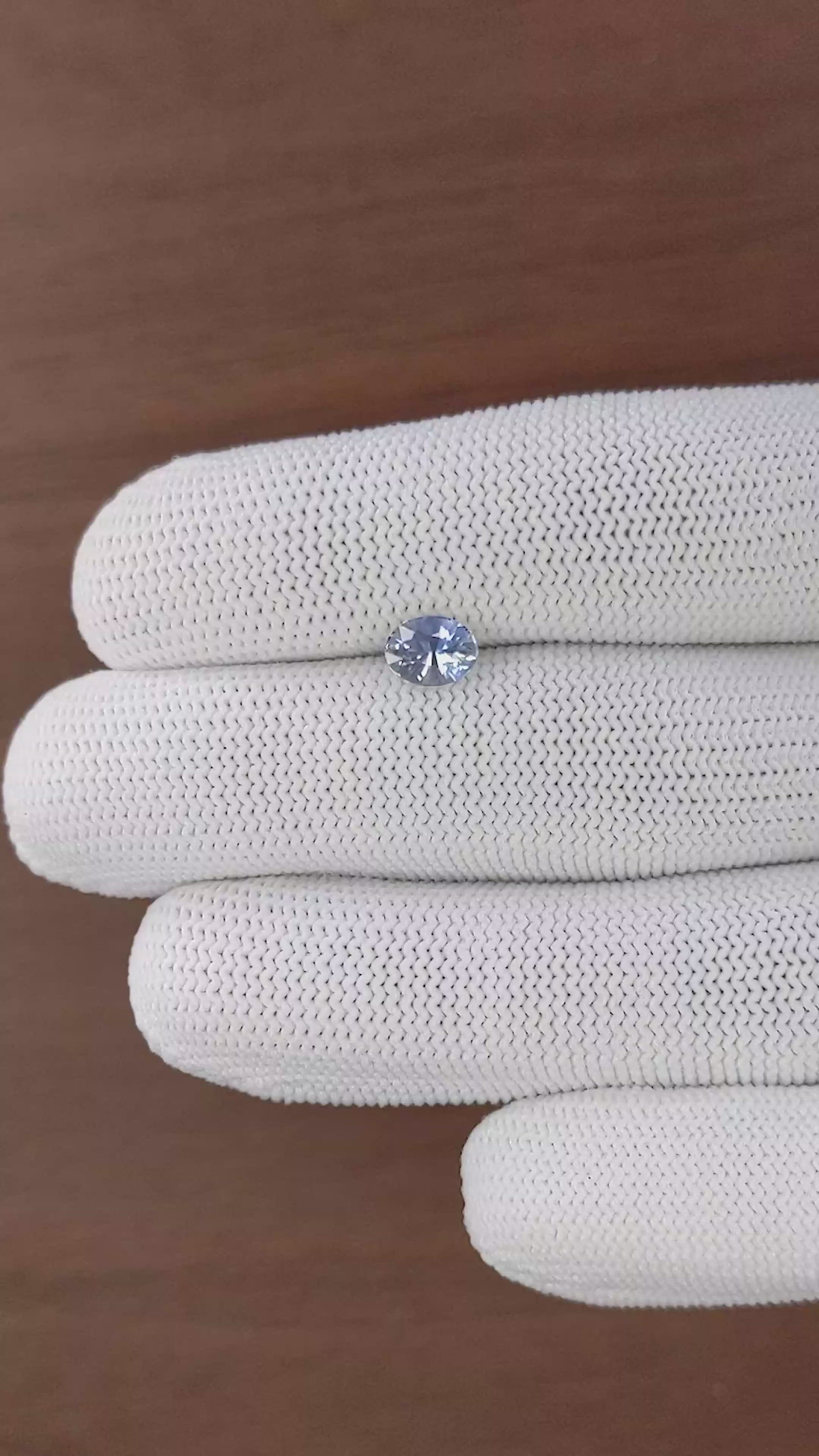 1.17 Ct. Bi Color / Parti Sapphire from Ceylon (Sri Lanka) Size Video