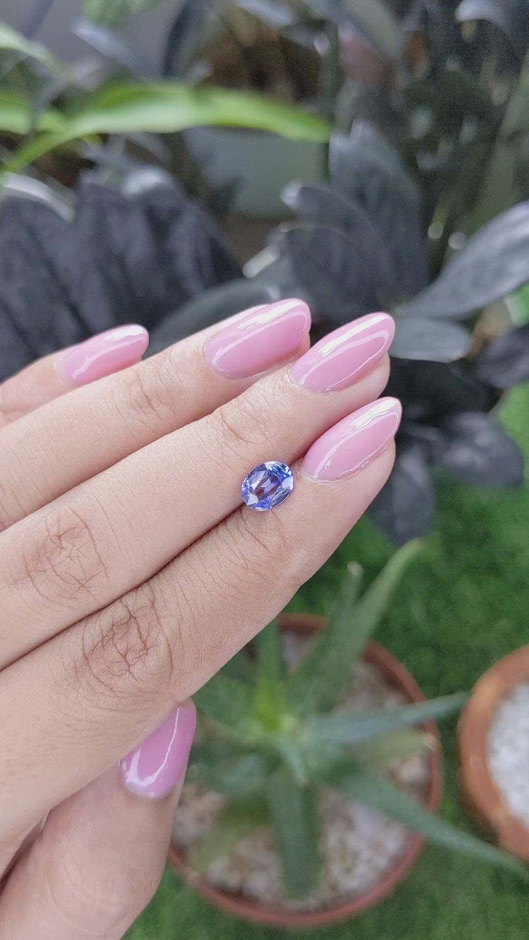 1.10 Ct. Purplish Blue Sapphire from Ceylon (Sri Lanka) Size Video