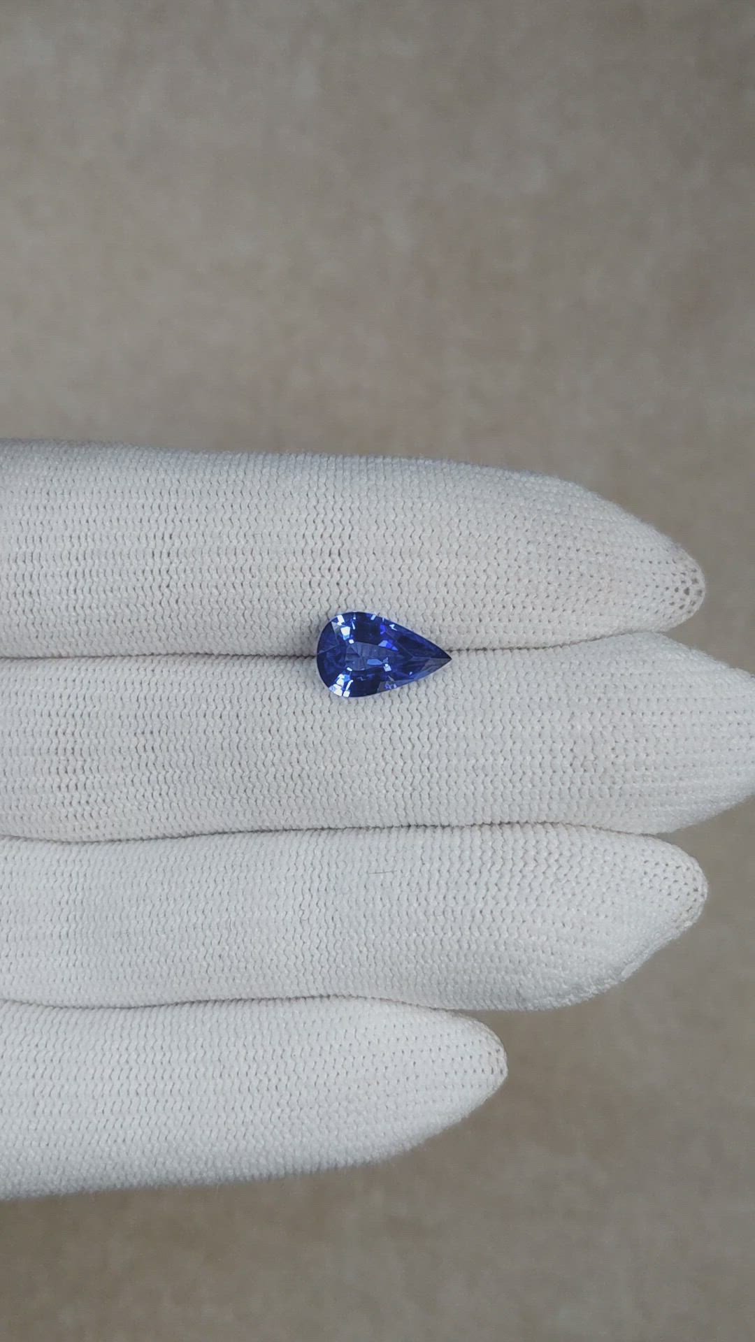 2.42 Ct. Blue Sapphire from Ceylon (Sri Lanka) Size Video