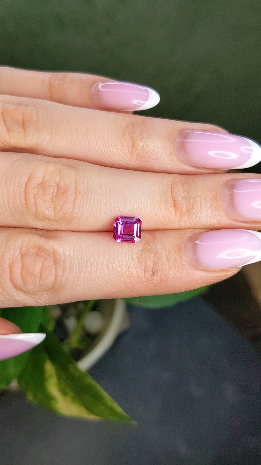 1.44 Ct. Pink Sapphire from Ceylon (Sri Lanka) Size Video