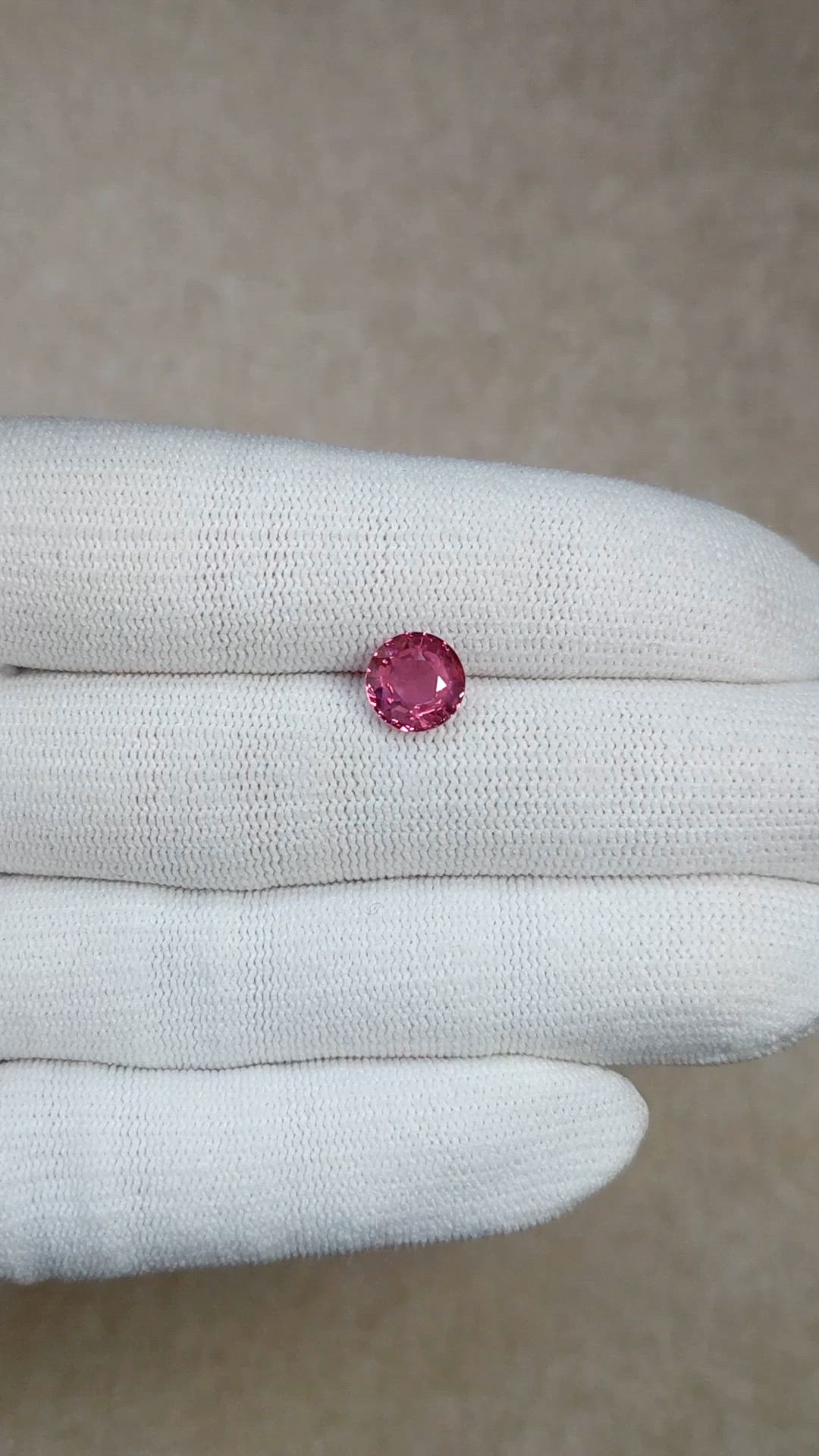 2.41 Ct. Pink Sapphire from Ceylon (Sri Lanka) Size Video