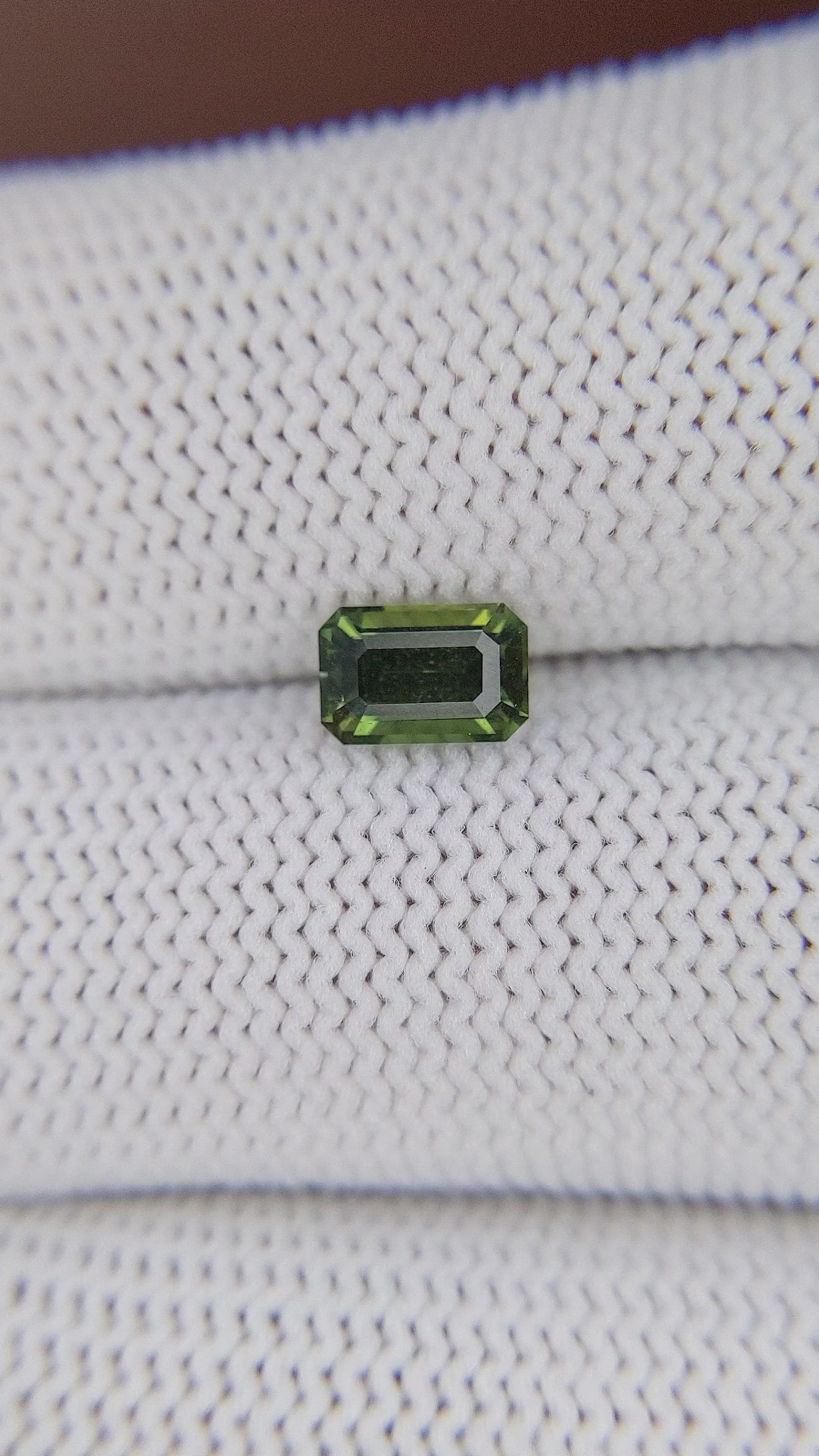 1.12 Ct. Green Sapphire from Ceylon (Sri Lanka) Size Video