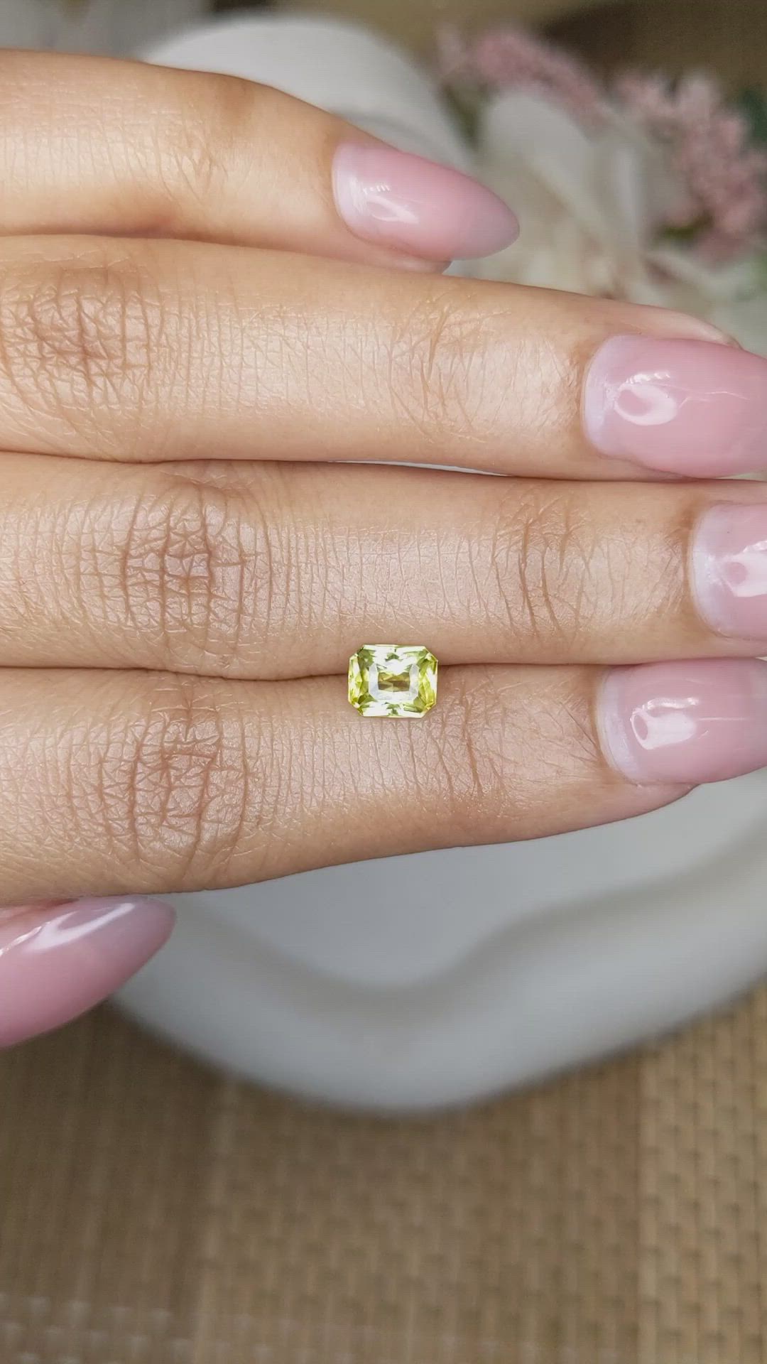 1.04 Ct. Greenish Yellow Sapphire from Ceylon (Sri Lanka) Size Video