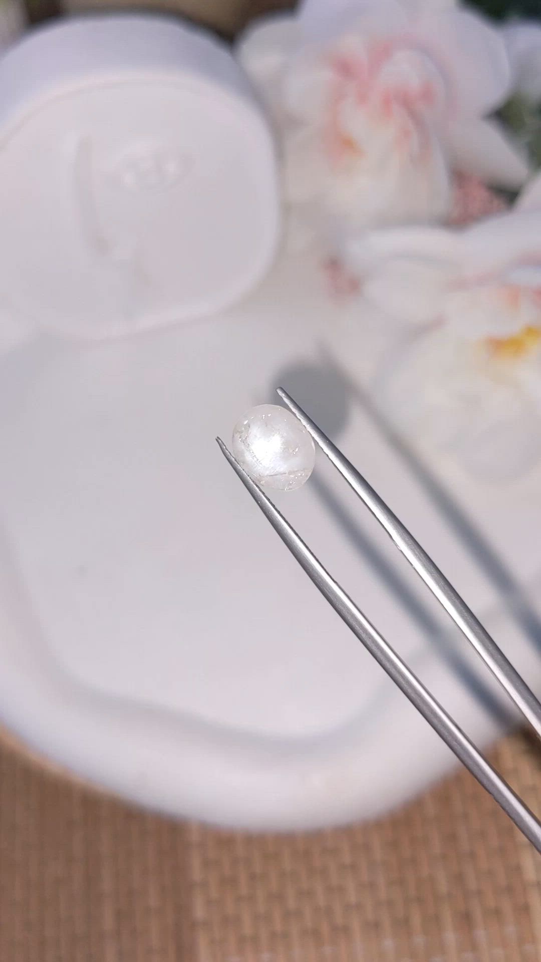 2.84 Ct. Grey Cabochon Sapphire from Ceylon (Sri Lanka) Size Video