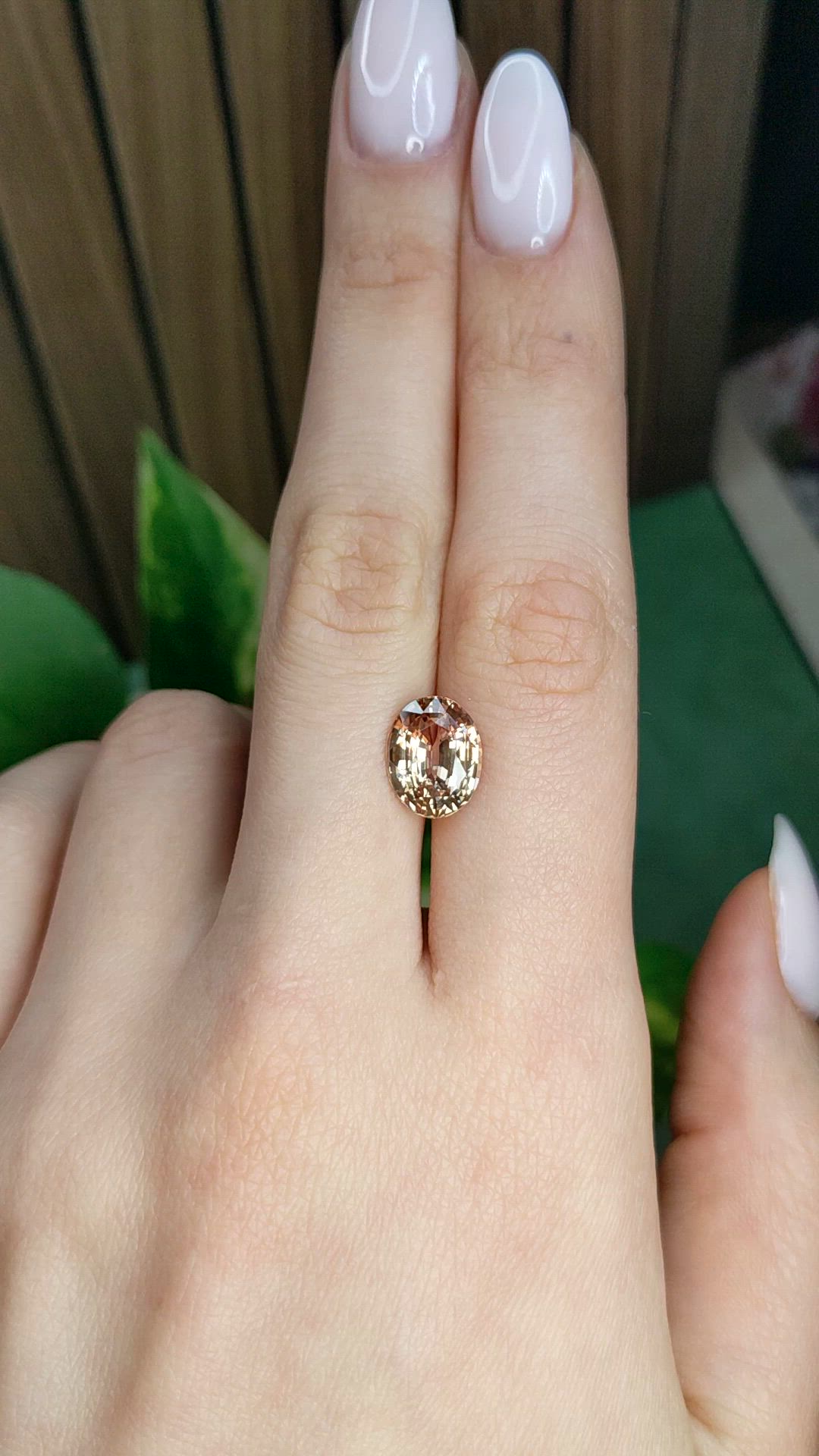 4.66 Ct. Padparadscha Sapphire from Madagascar Size Video