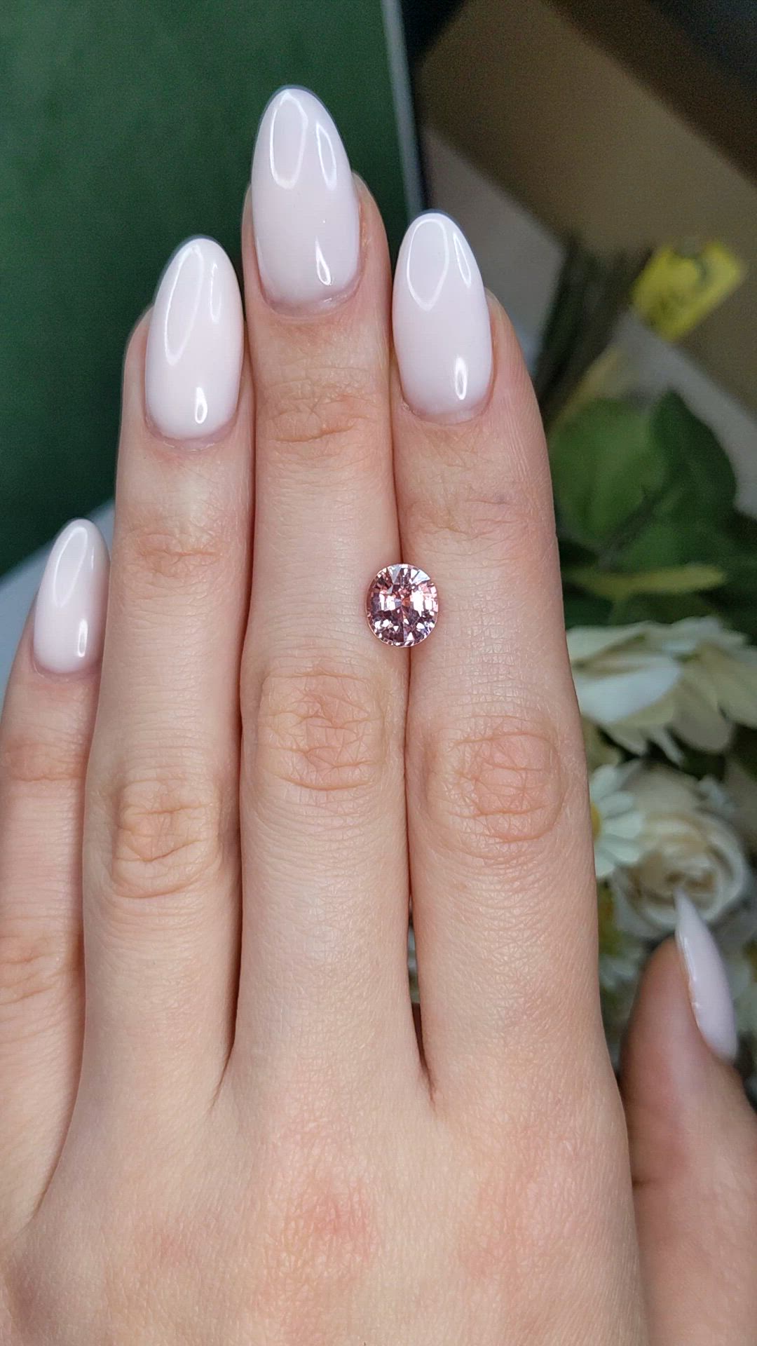 2.50 Ct. Padparadscha Sapphire from Ceylon (Sri Lanka) Size Video