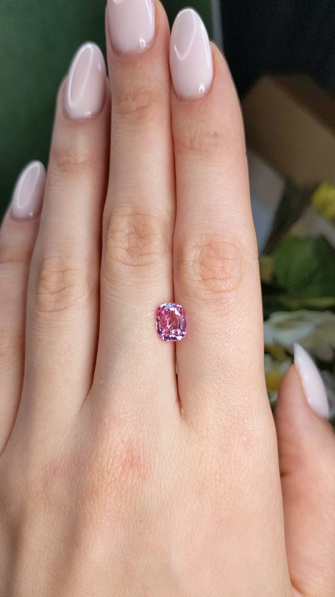 2.30 Ct. Padparadscha Sapphire from Ceylon (Sri Lanka) Size Video