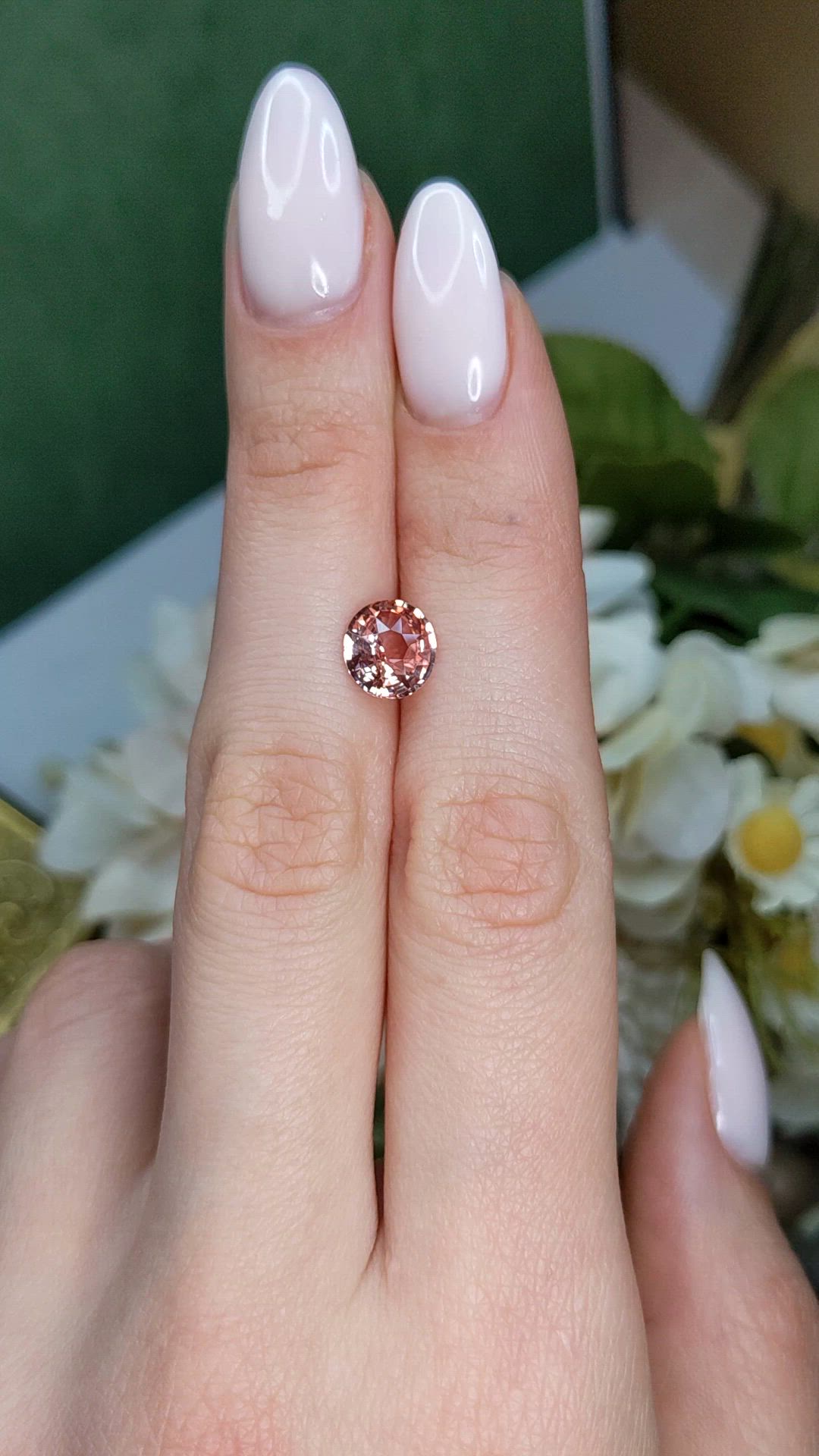 2.13 Ct. Padparadscha Sapphire from Ceylon (Sri Lanka) Size Video