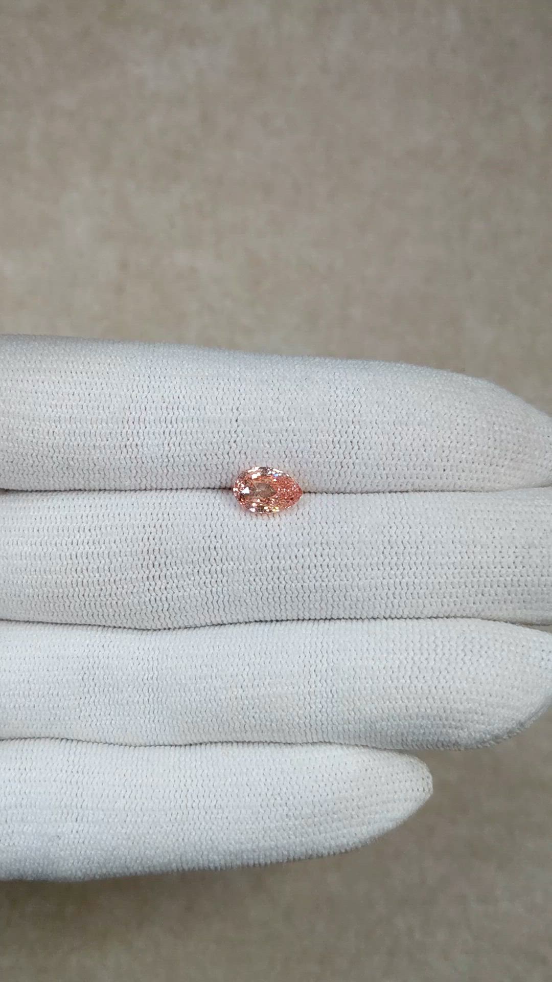 2.00 Ct. Padparadscha Sapphire from Ceylon (Sri Lanka) Size Video