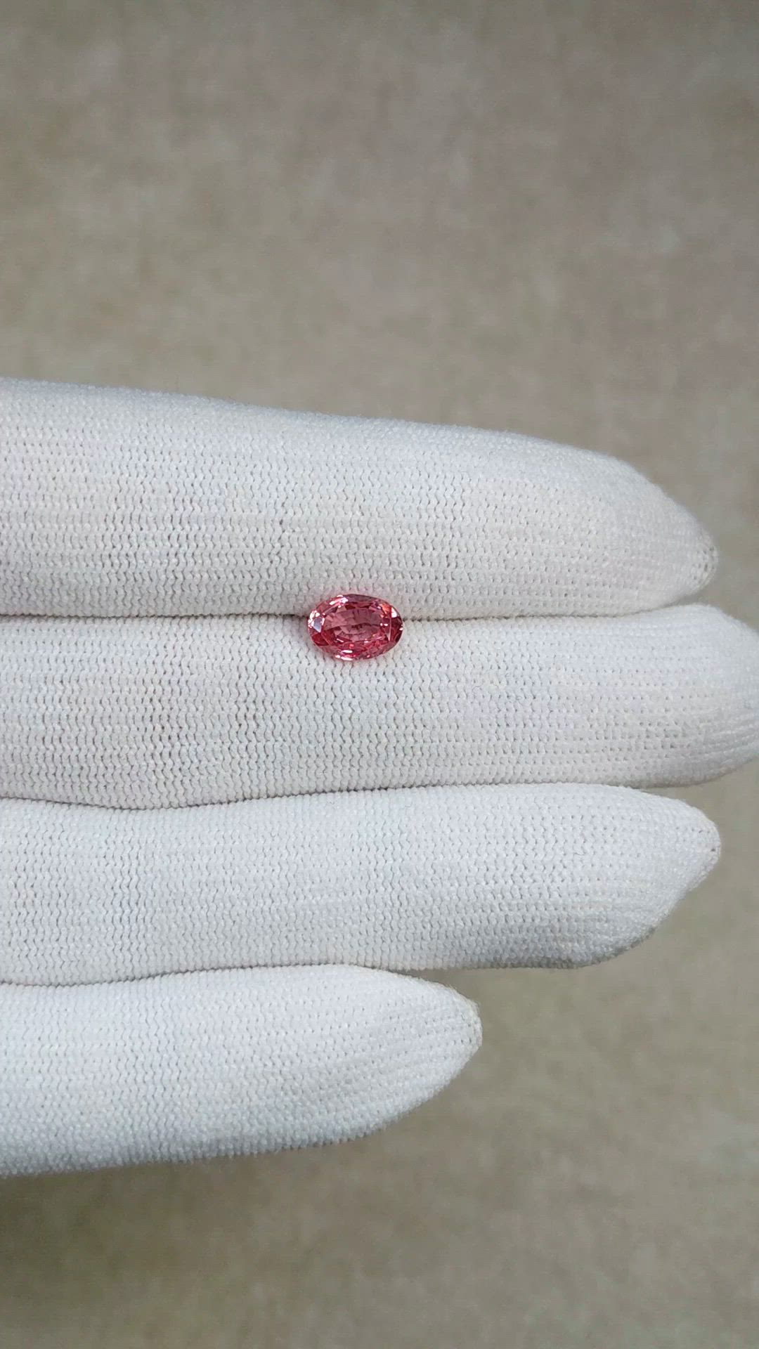 1.55 Ct. Padparadscha Sapphire from Ceylon (Sri Lanka) Size Video
