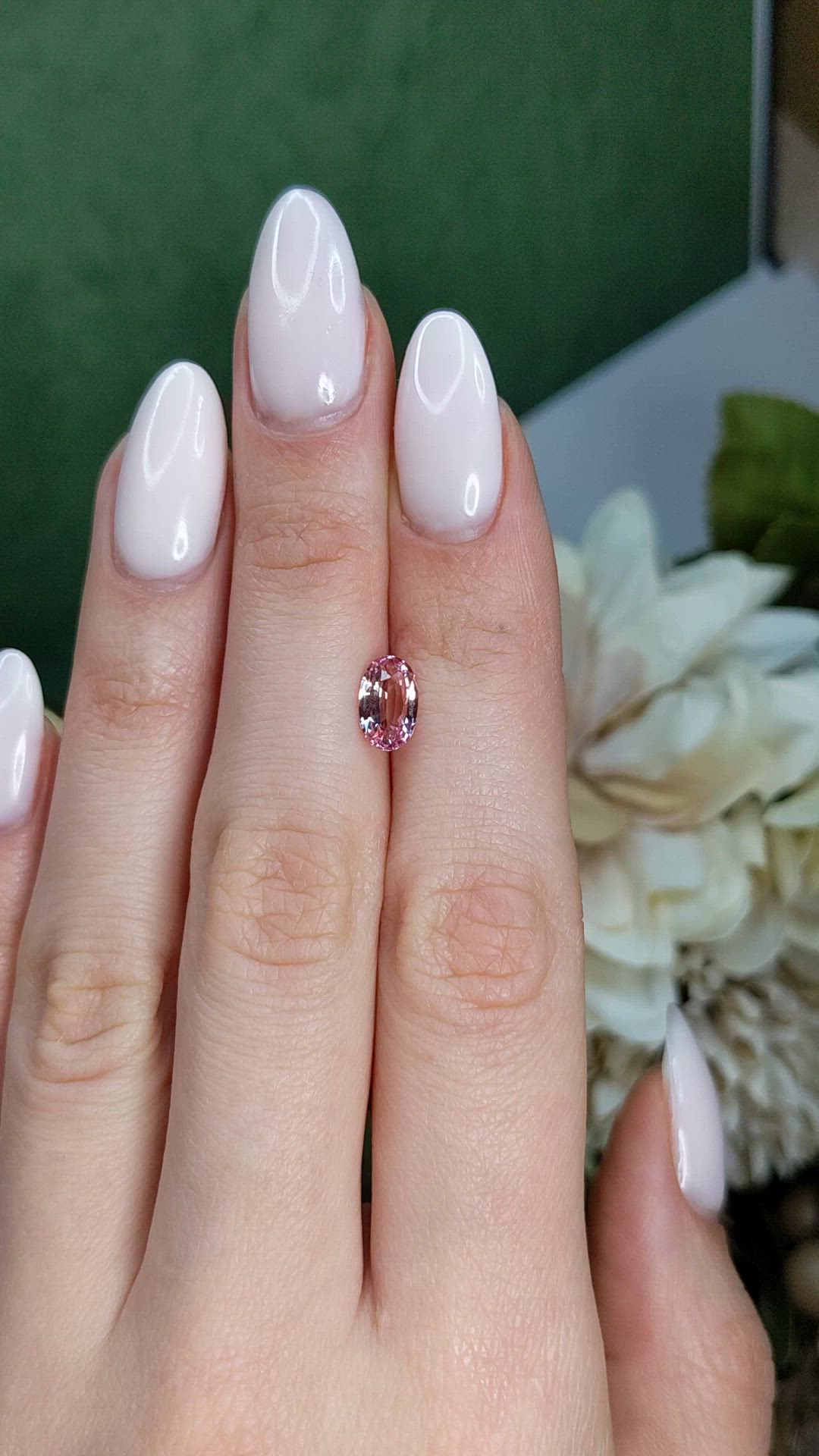 1.38 Ct. Padparadscha Sapphire from Ceylon (Sri Lanka) Size Video