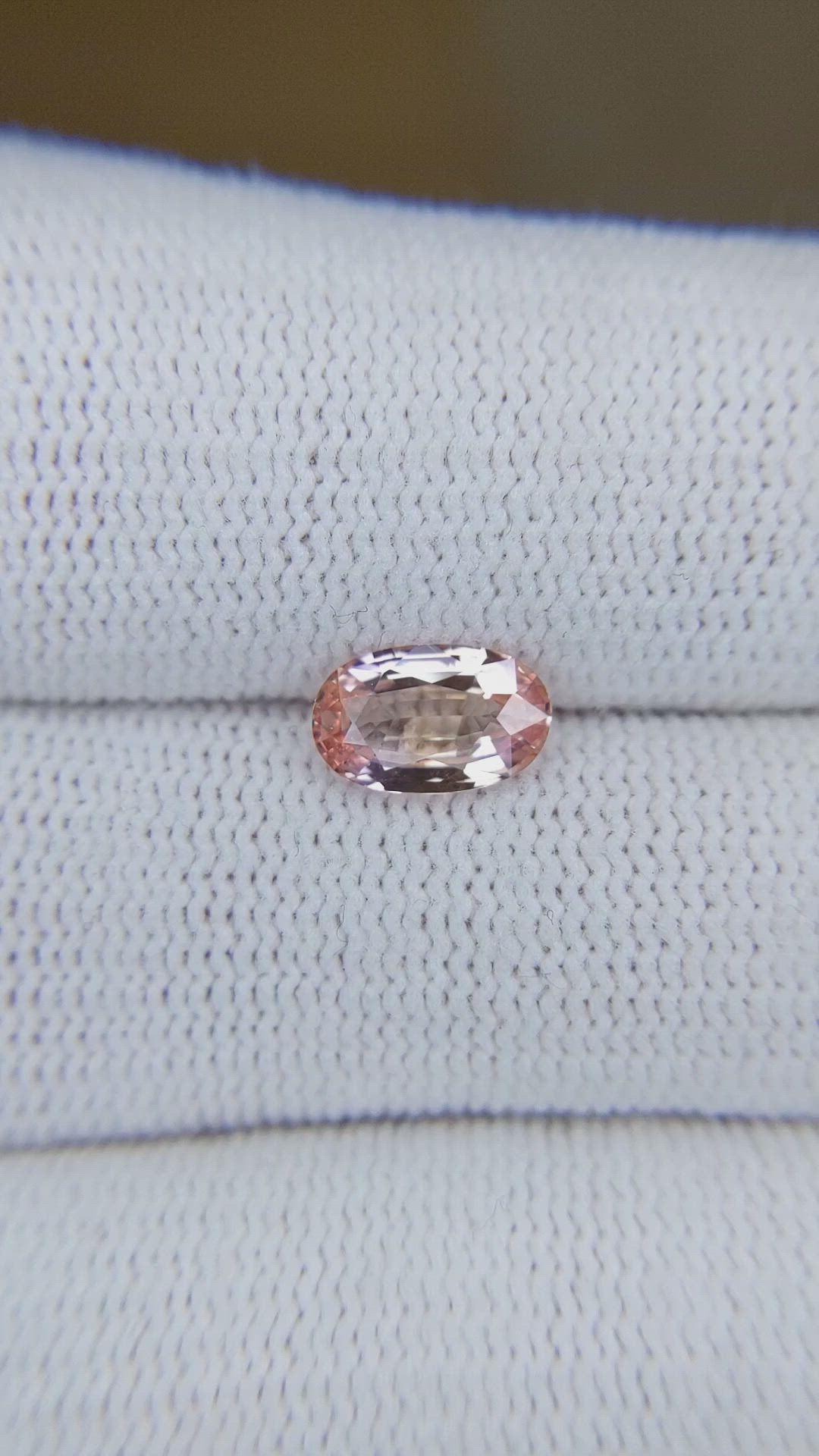 1.38 Ct. Padparadscha Sapphire from Ceylon (Sri Lanka) Size Video