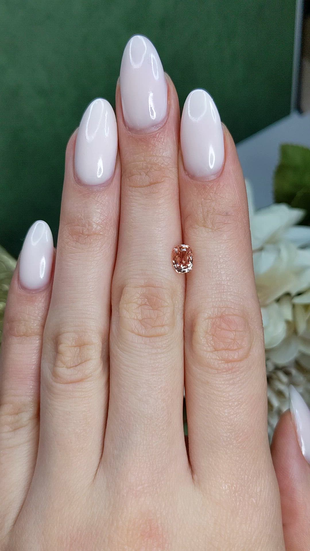 1.11 Ct. Padparadscha Sapphire from Ceylon (Sri Lanka) Size Video