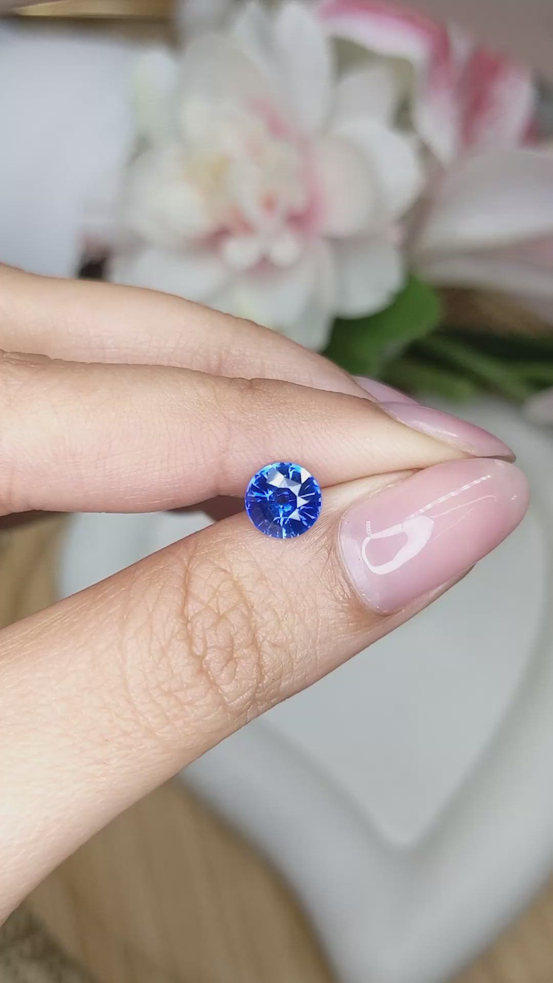 1.25 Ct. Blue Sapphire from Ceylon (Sri Lanka) Size Video