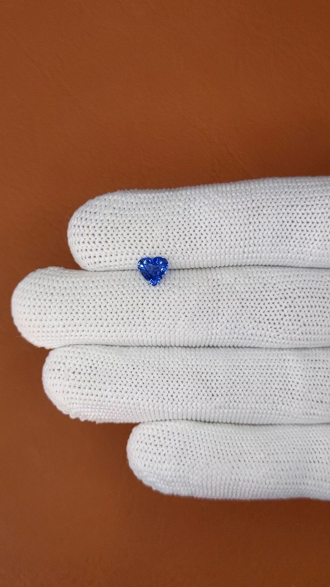 0.81 Ct. Blue Sapphire from Ceylon (Sri Lanka) Size Video