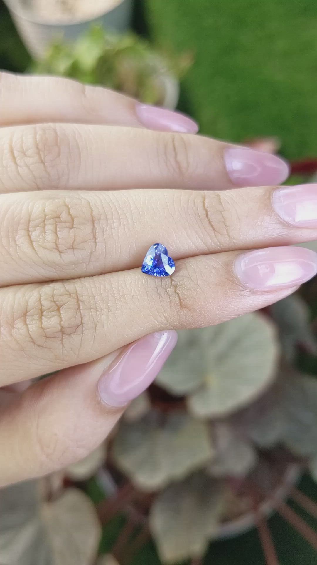 0.81 Ct. Blue Sapphire from Ceylon (Sri Lanka) Size Video