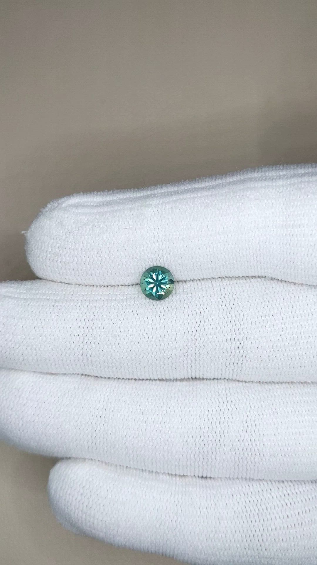 1.02 Ct. Greenish Blue Sapphire from Montana Size Video