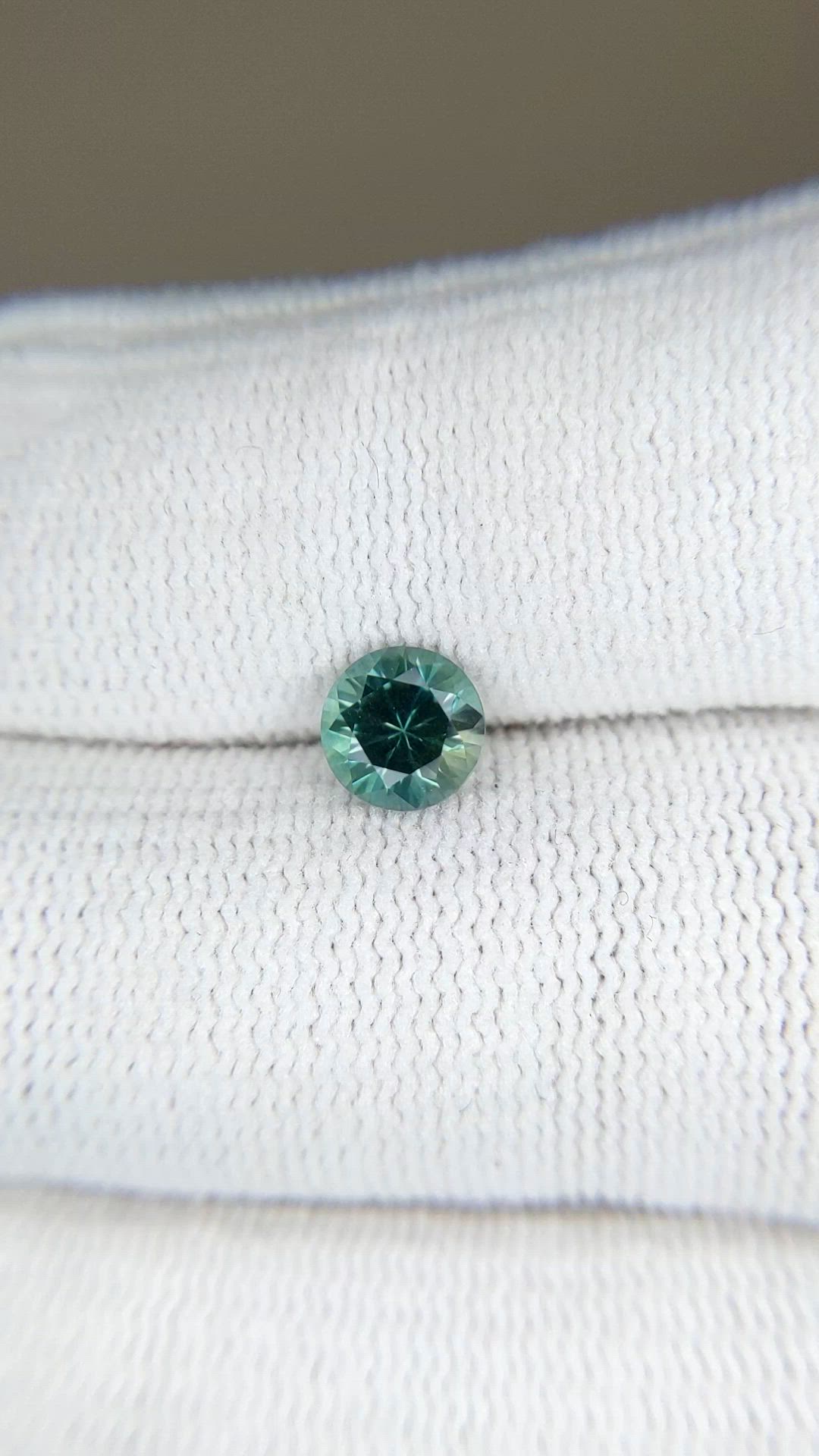 1.02 Ct. Greenish Blue Sapphire from Montana Size Video