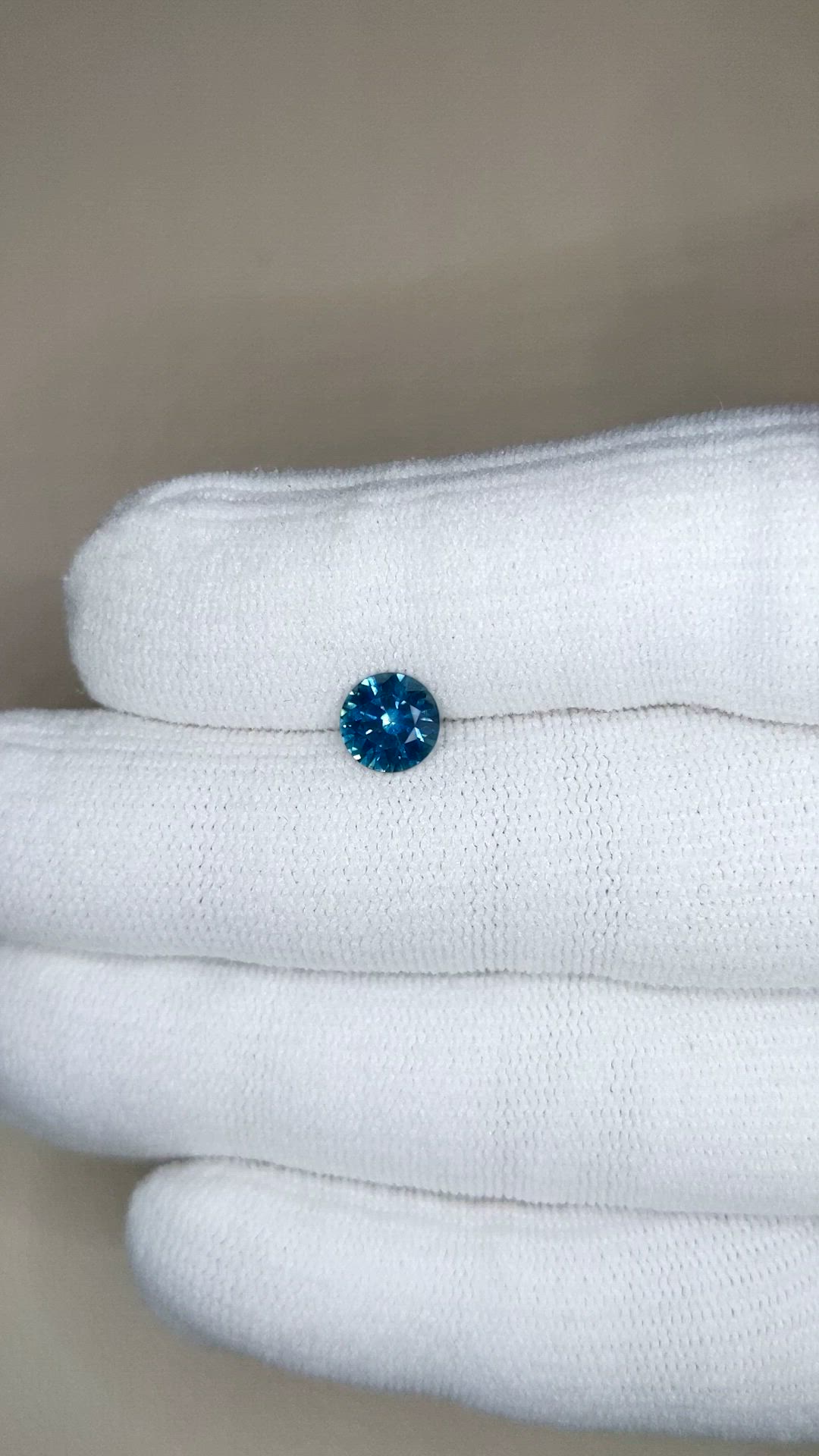 1.25 Ct. Greenish Blue Sapphire from Montana Size Video