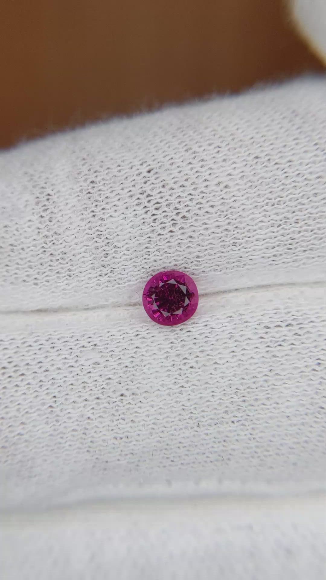 0.52 Ct. Pink Sapphire from Ceylon (Sri Lanka) Size Video