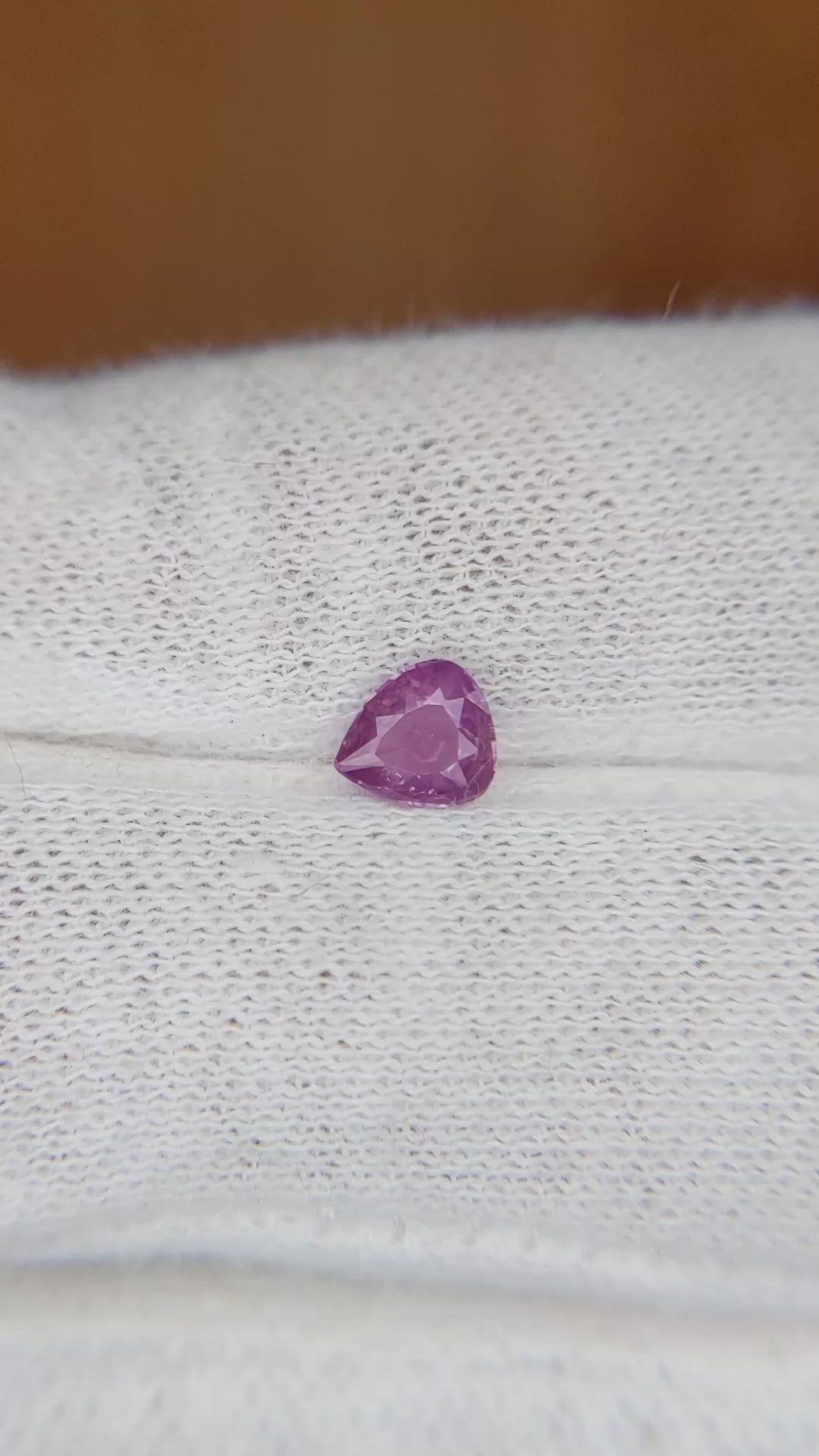 0.69 Ct. Pinkish Purple Sapphire from Ceylon (Sri Lanka) Size Video