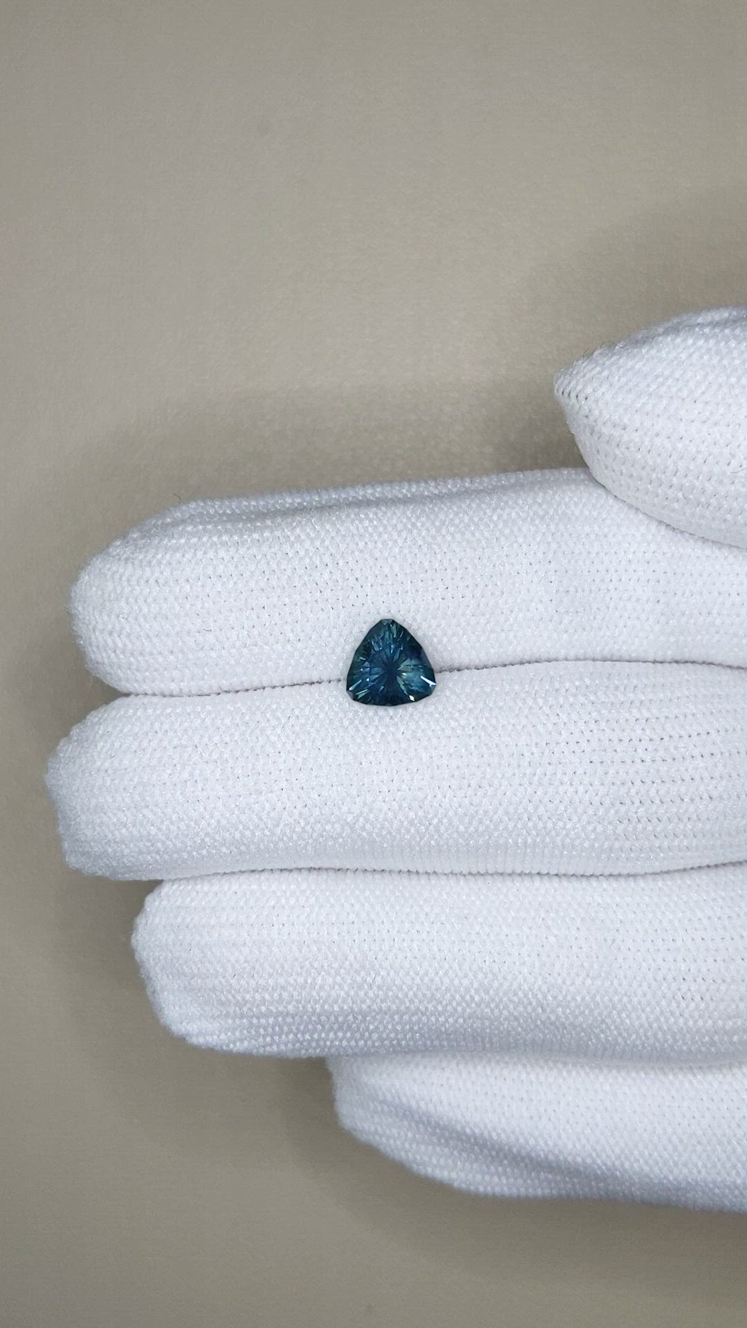 1.27 Ct. Greenish Blue Sapphire from Montana Size Video