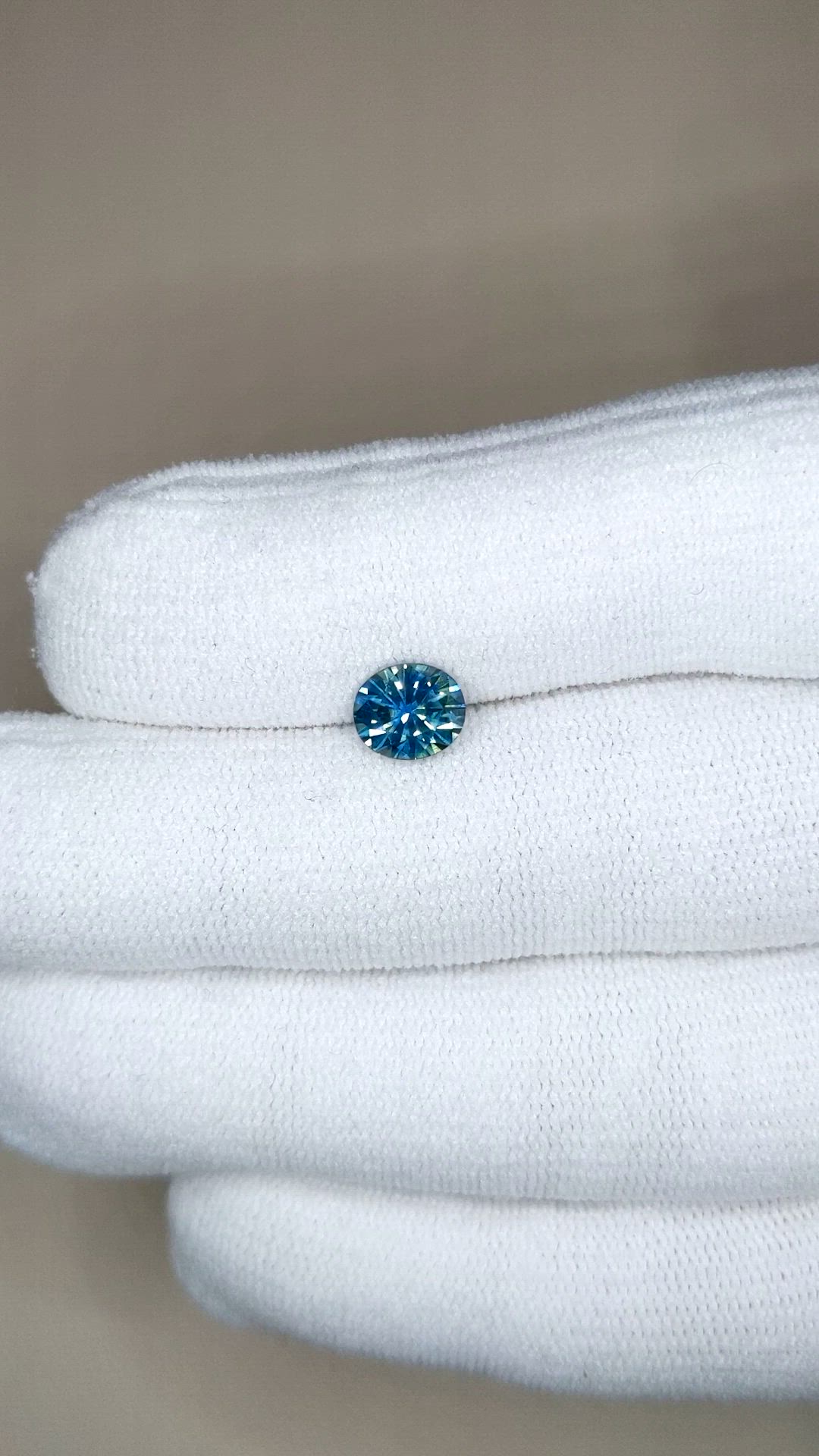 1.40 Ct. Bluish Green Sapphire from Montana Size Video