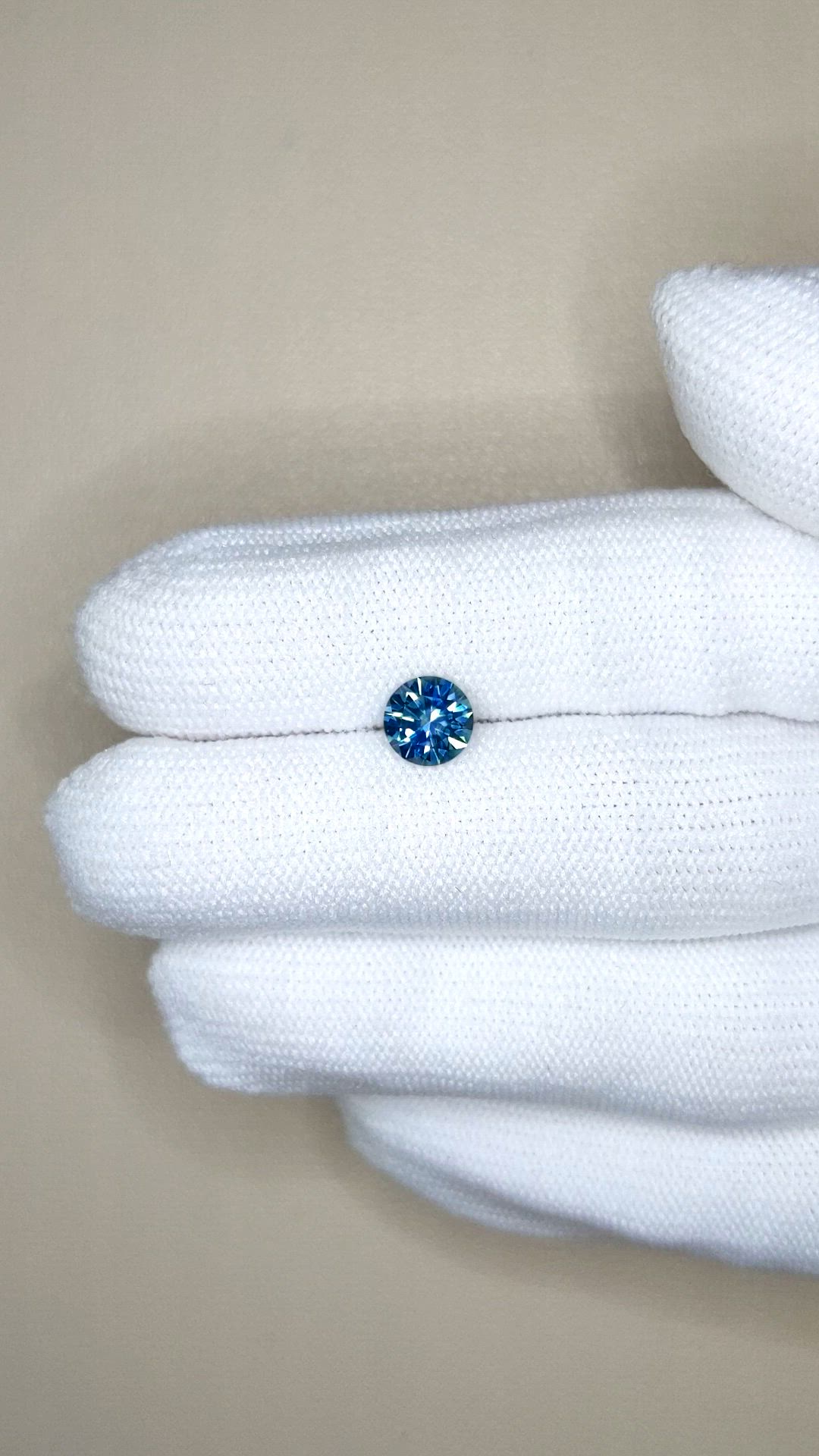 1.33 Ct. Bluish Green Sapphire from Montana Size Video
