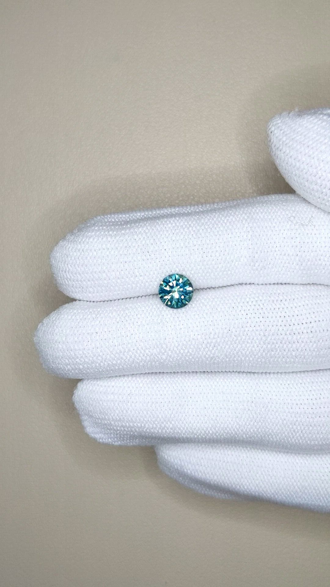 1.29 Ct. Bluish Green Sapphire from Montana Size Video