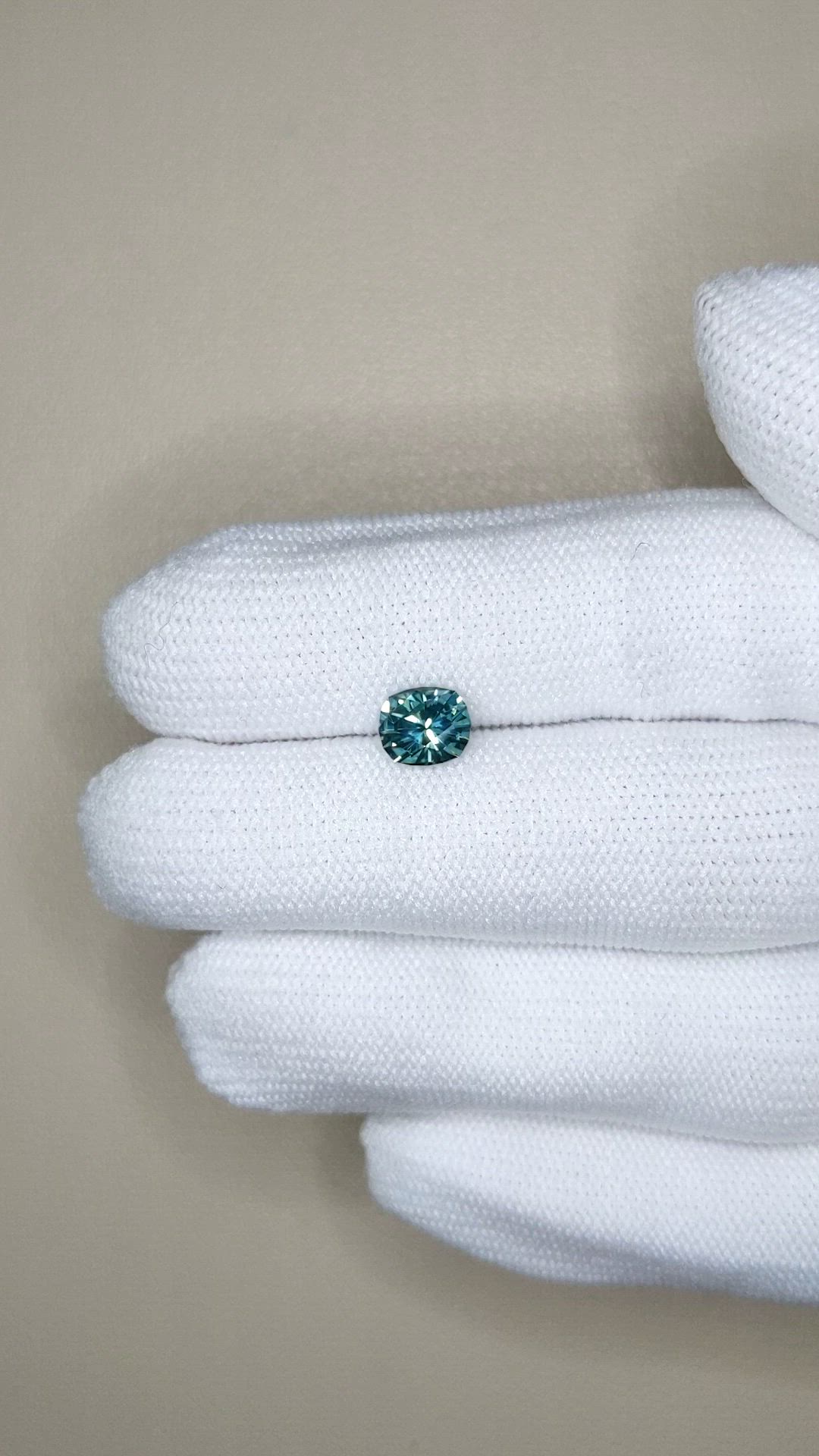 1.23 Ct. Bluish Green Sapphire from Montana Size Video