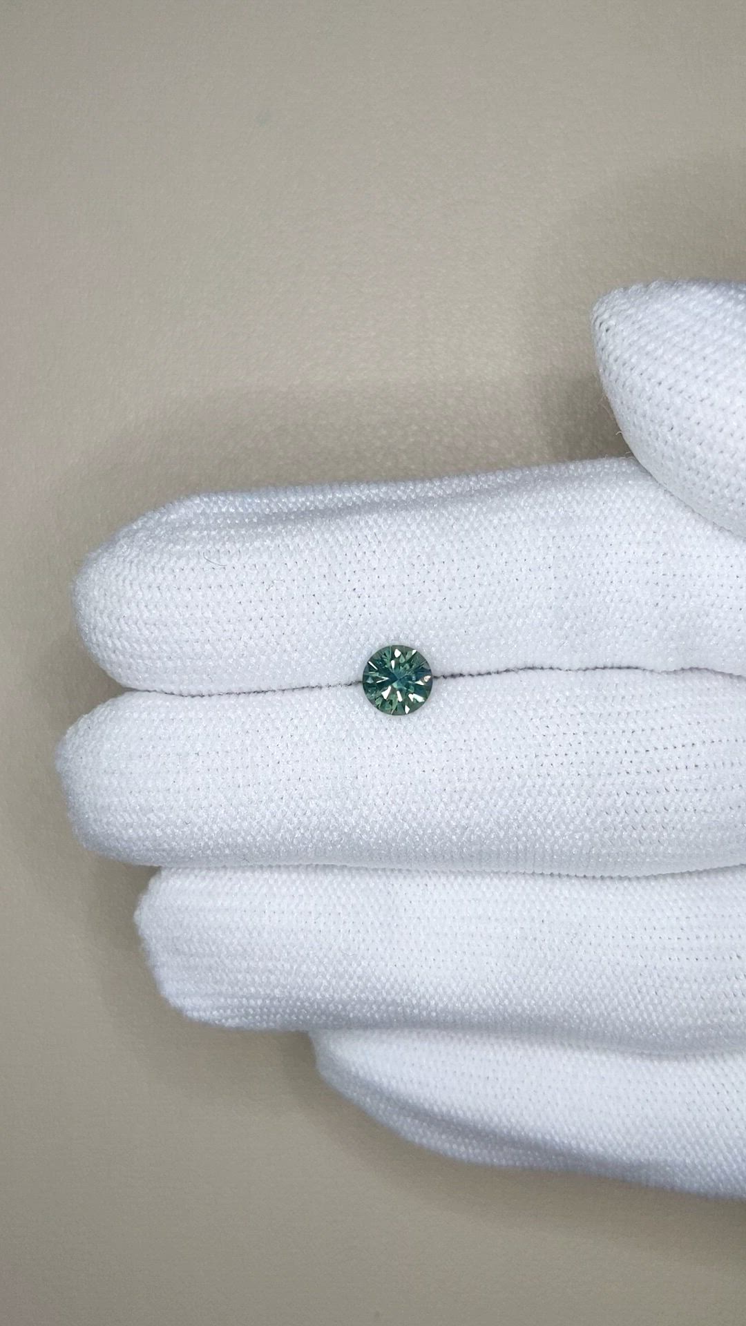 0.83 Ct. Bluish Green Sapphire from Montana Size Video
