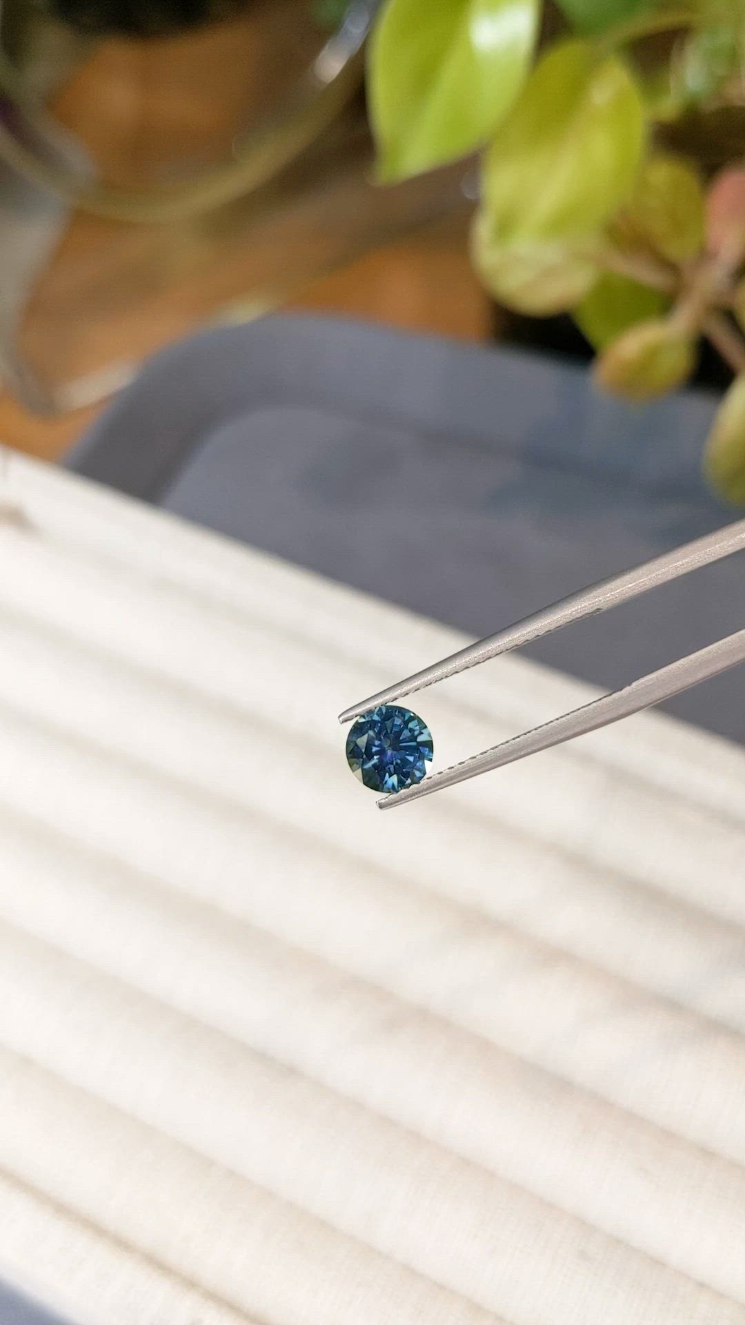 1.21 Ct. Bluish Green Sapphire from Montana Size Video