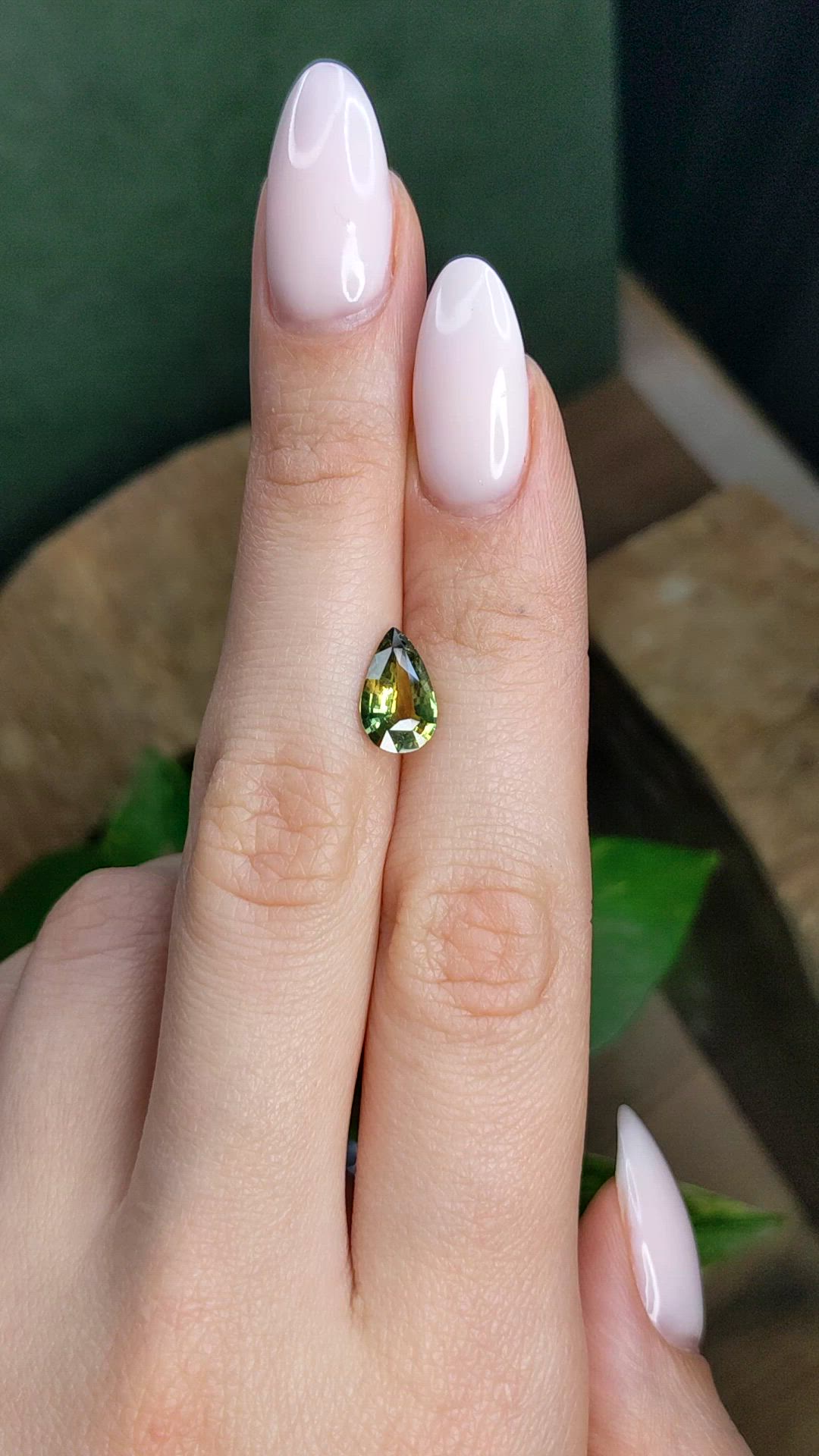 1.83 Ct. Bi Color / Parti Sapphire from Madagascar Size Video