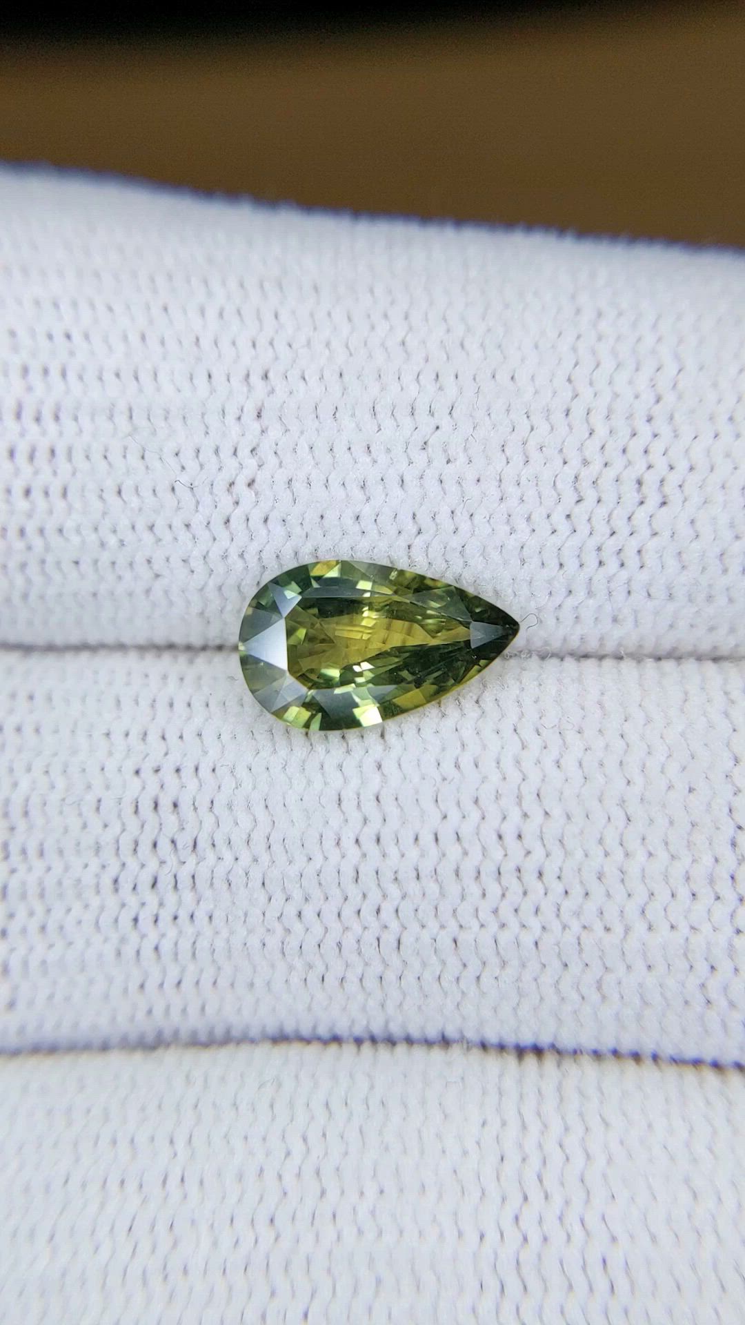1.83 Ct. Bi Color / Parti Sapphire from Madagascar Size Video