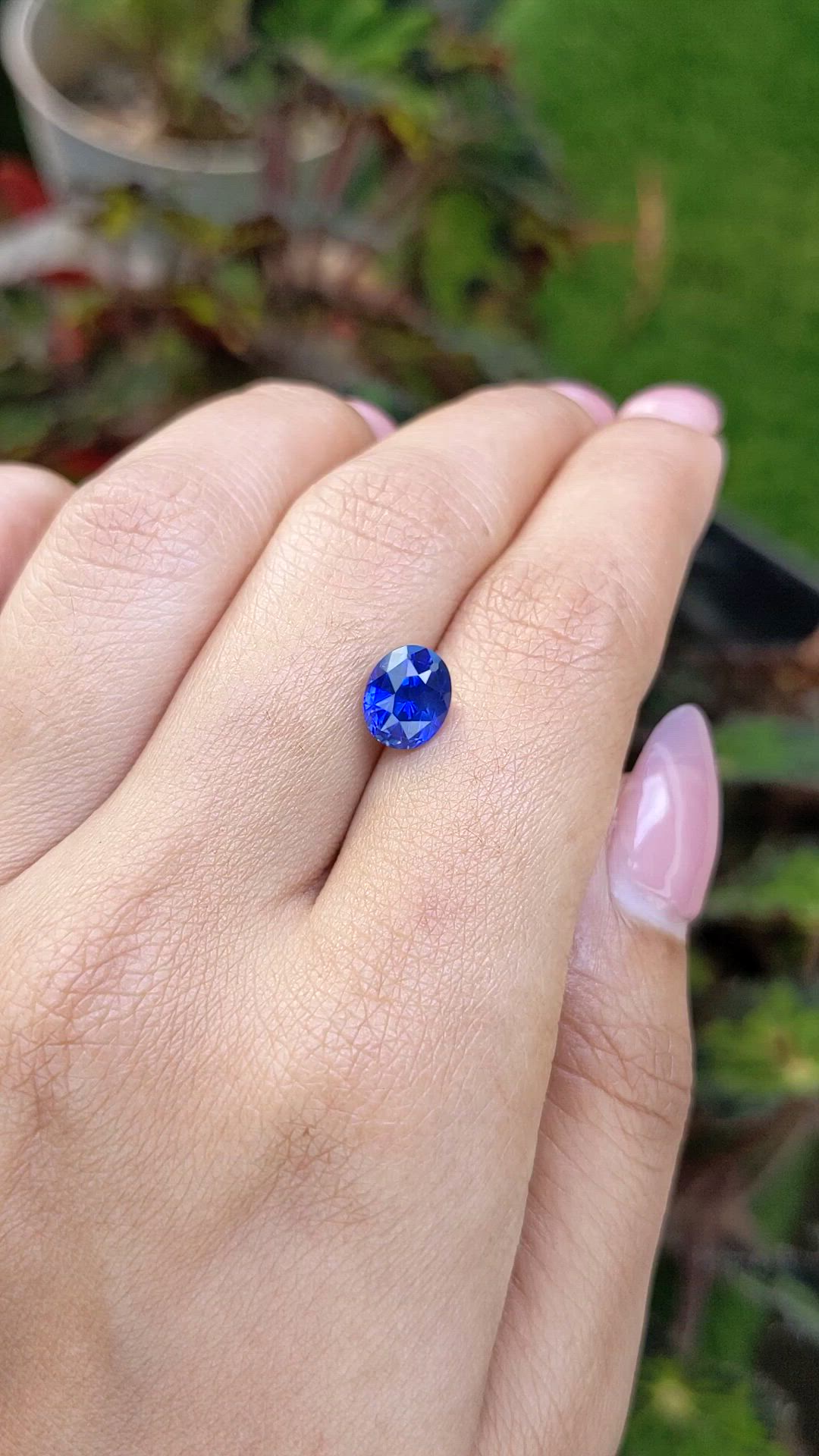 2.51 Ct. Blue Sapphire from Ceylon (Sri Lanka) Size Video