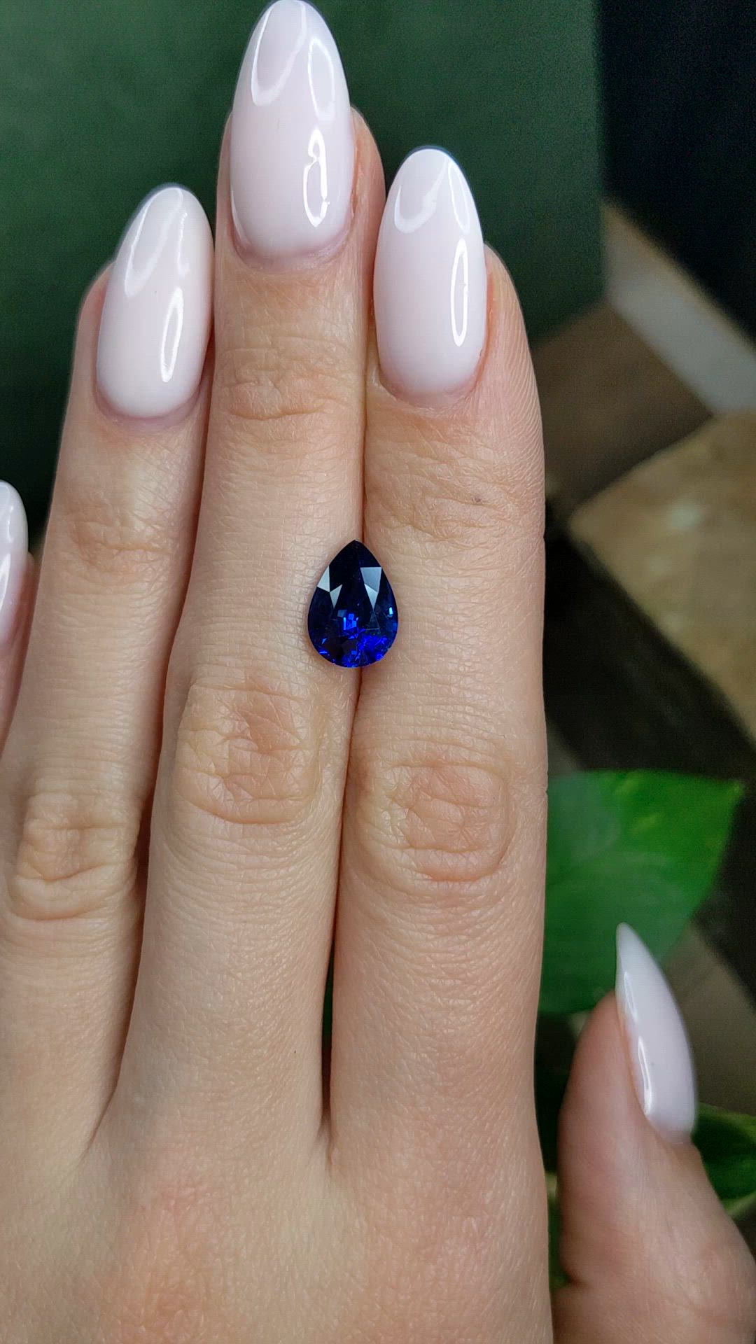 3.56 Ct. Blue Sapphire from Ceylon (Sri Lanka) Size Video