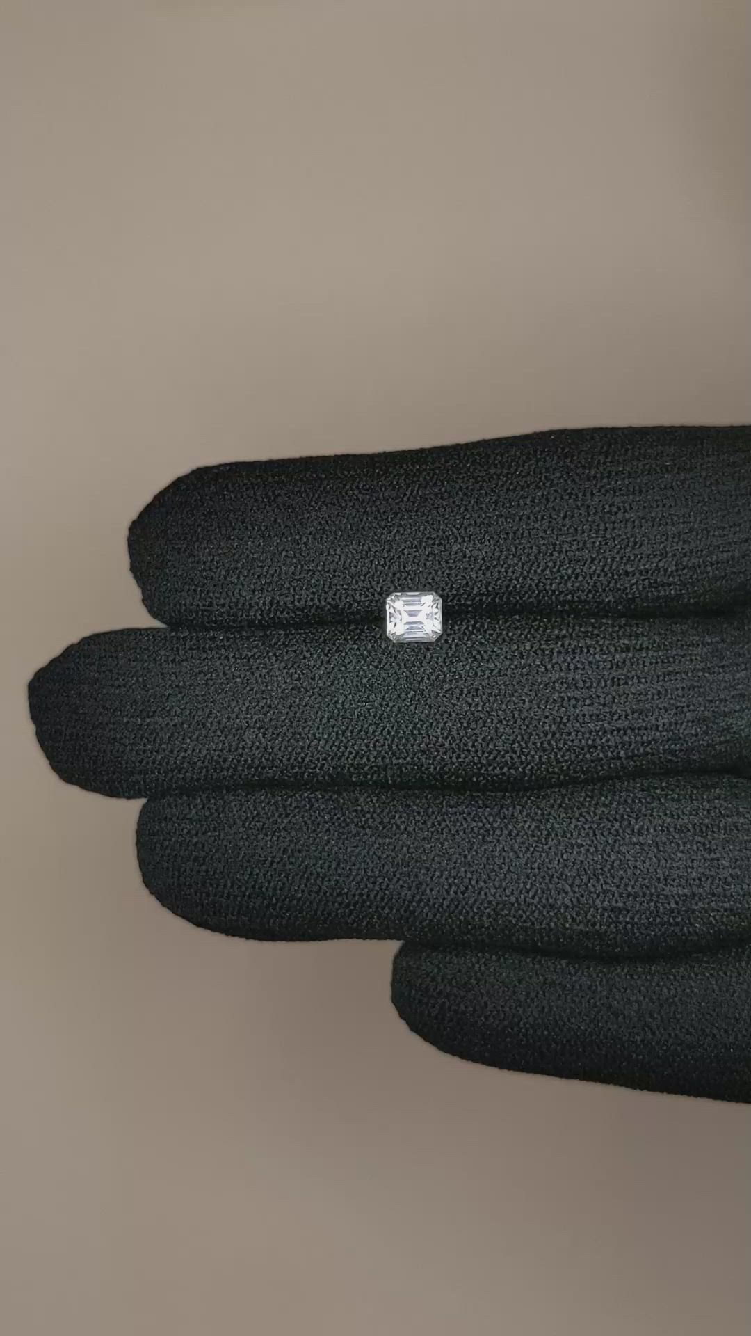 0.79 Ct. White Sapphire from Ceylon (Sri Lanka) Size Video
