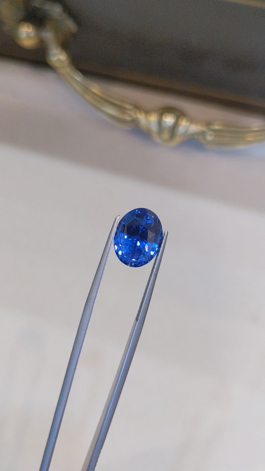 7.28 Ct. Blue Sapphire from Ceylon (Sri Lanka) Size Video
