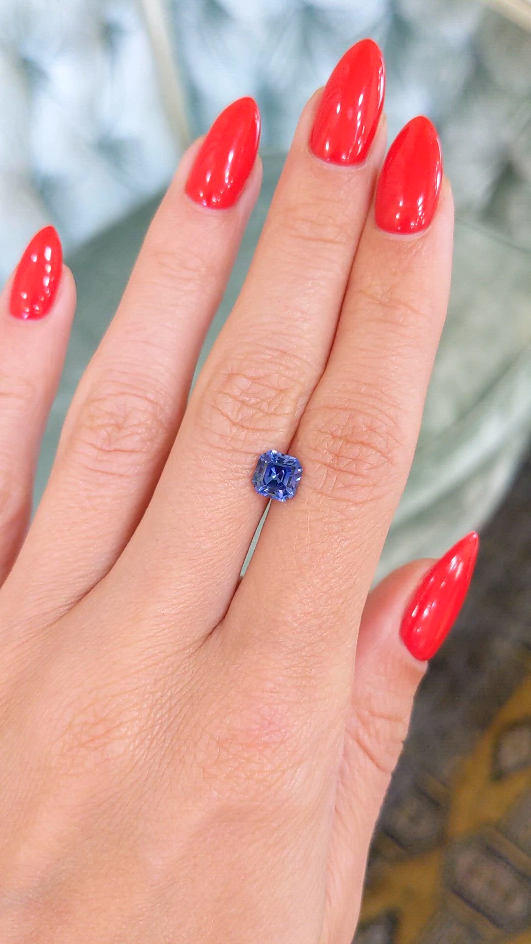 1.40 Ct. Sapphire from Ceylon (Sri Lanka) Size Video