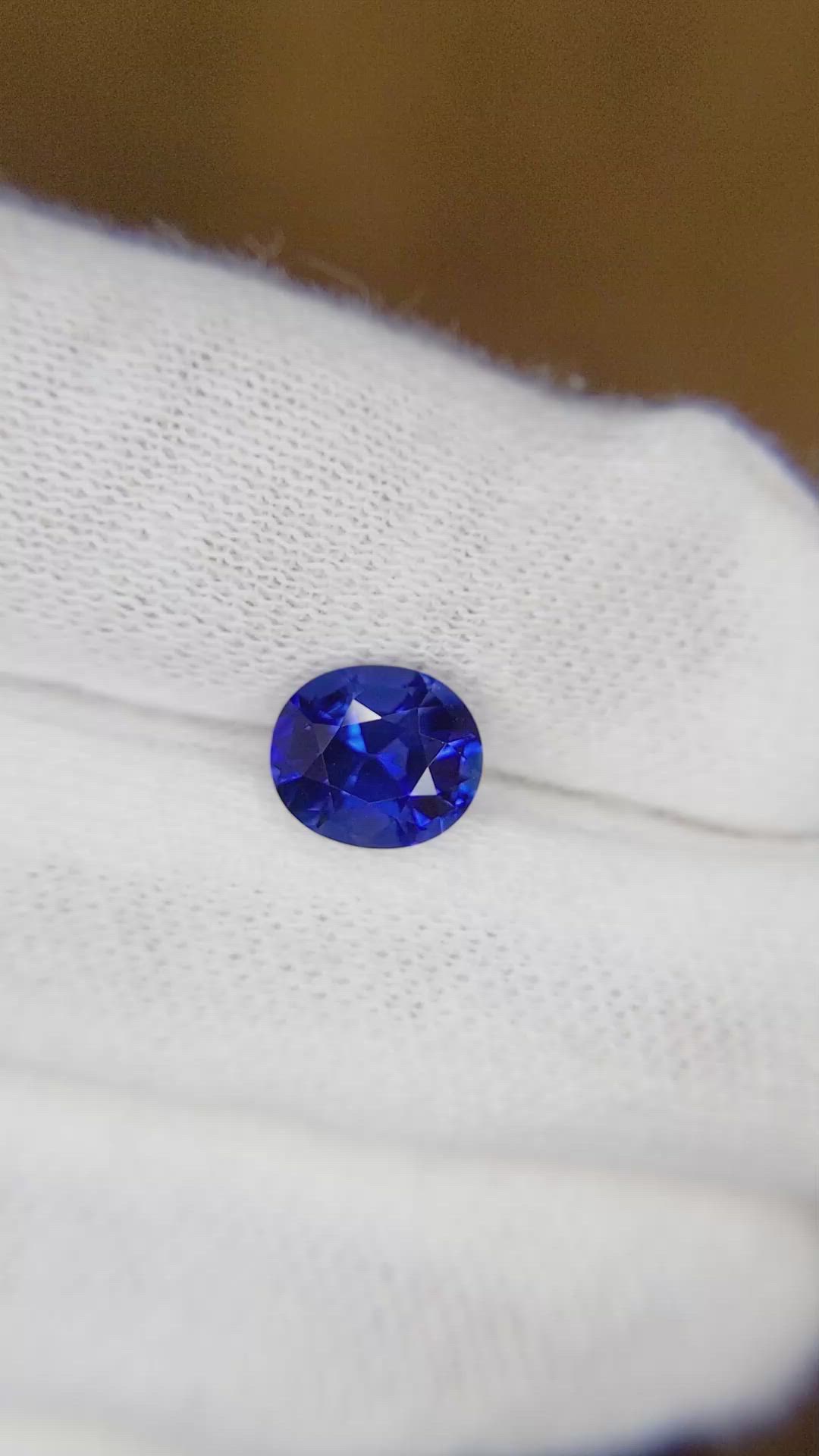 2.12 Ct. Blue Sapphire from Ceylon (Sri Lanka) Size Video