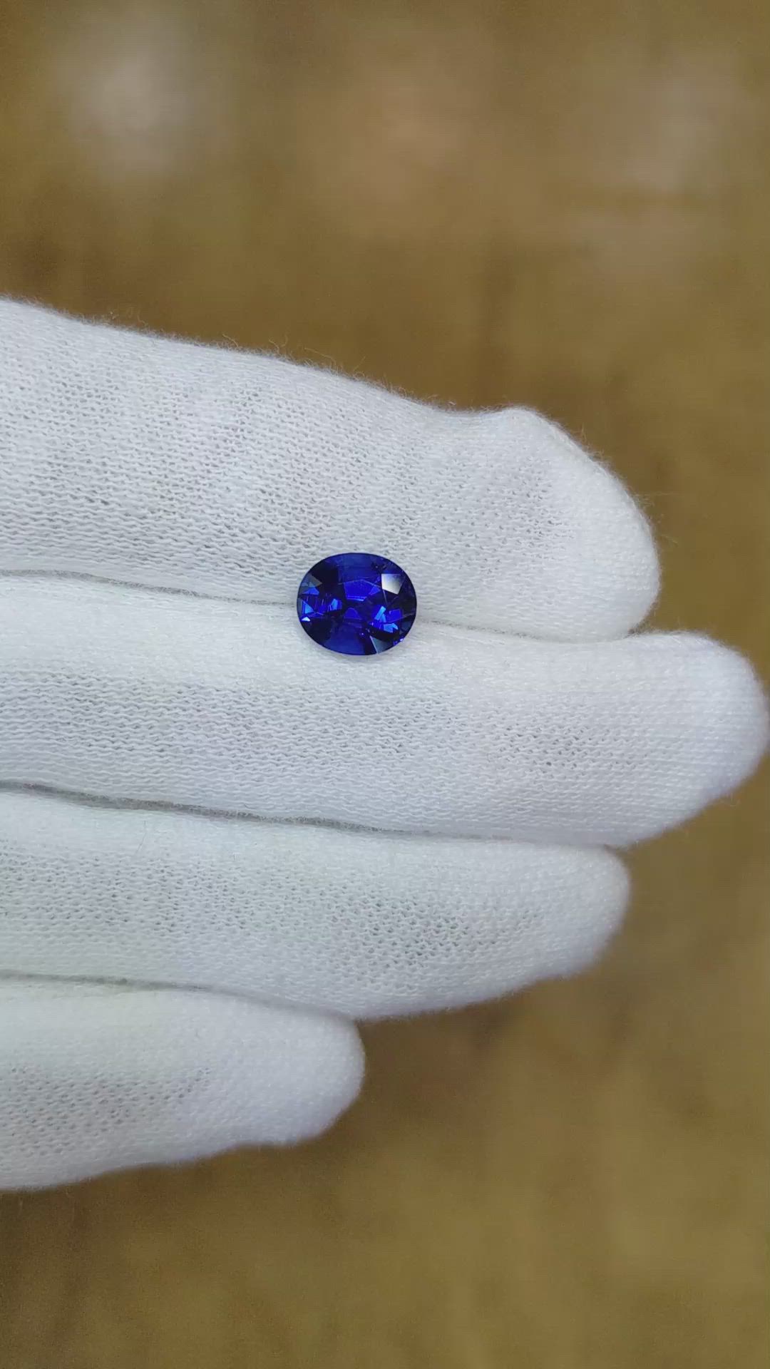 2.12 Ct. Blue Sapphire from Ceylon (Sri Lanka) Size Video